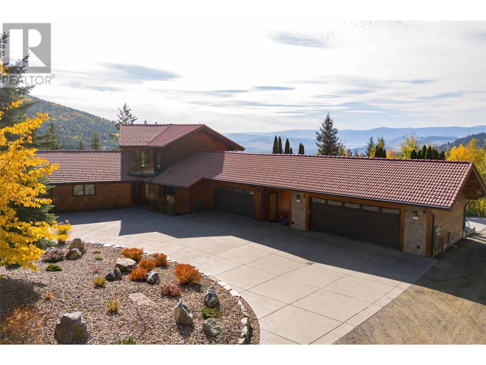 8100, 8104 Silver Star Road, Vernon, British Columbia  V1B 3N1 - Photo 11 - 10326636