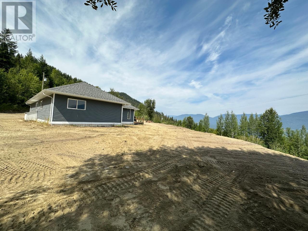 4652 Rose Crescent, Eagle Bay, British Columbia  V0E 1T0 - Photo 11 - 10328455