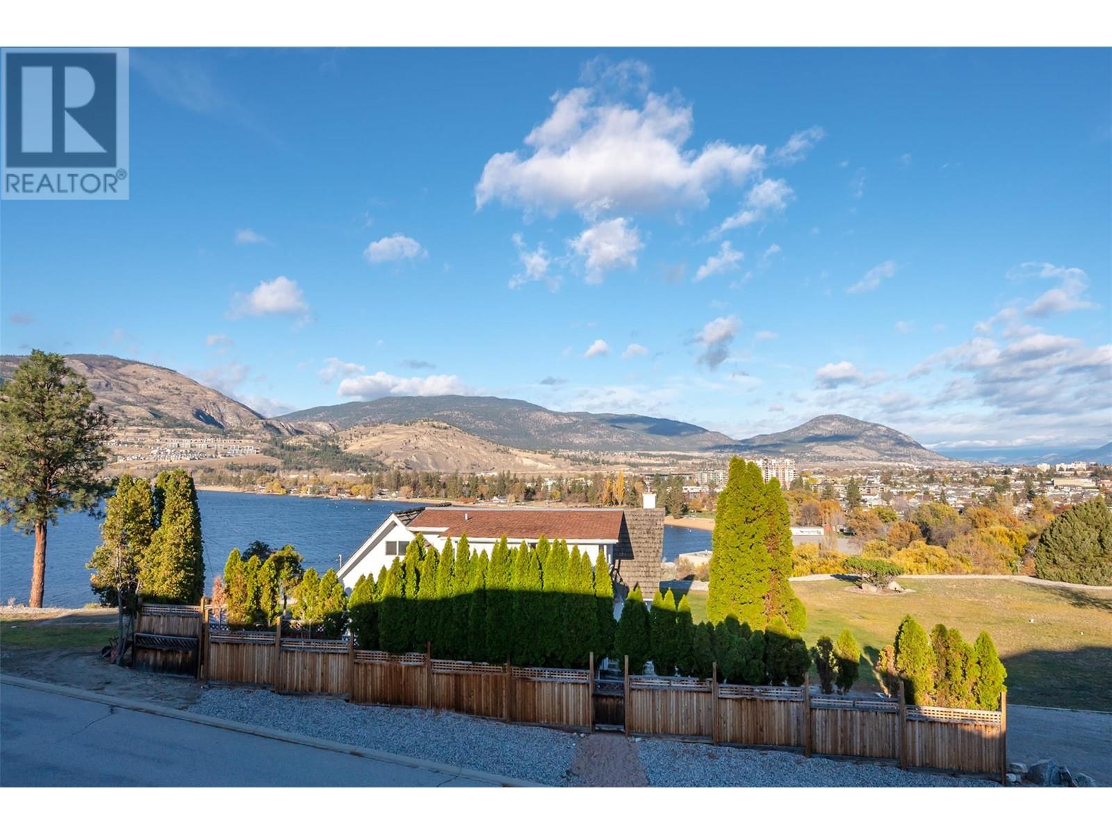 3948 Finnerty Road Unit# 114, Penticton, British Columbia  V2A 8P8 - Photo 35 - 10328413