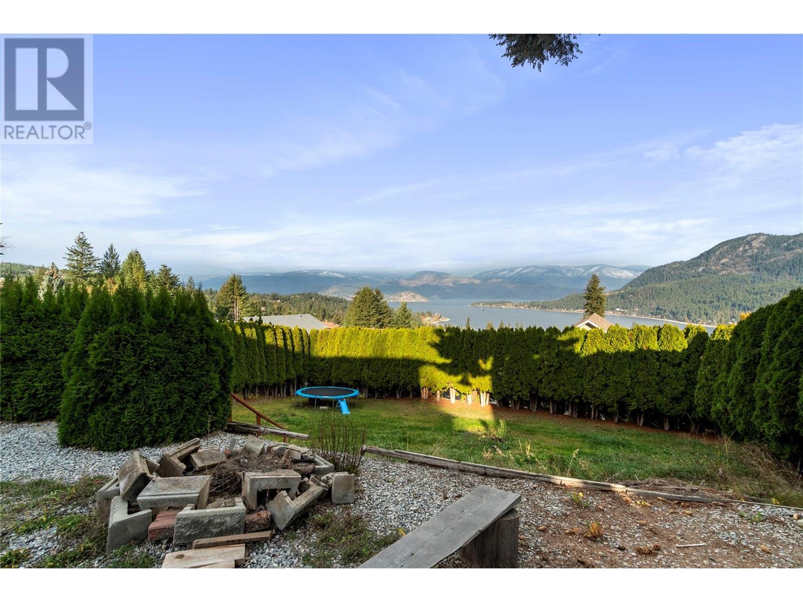 2605 Golf Course Drive, Blind Bay, British Columbia  V0E 1H2 - Photo 54 - 10328242