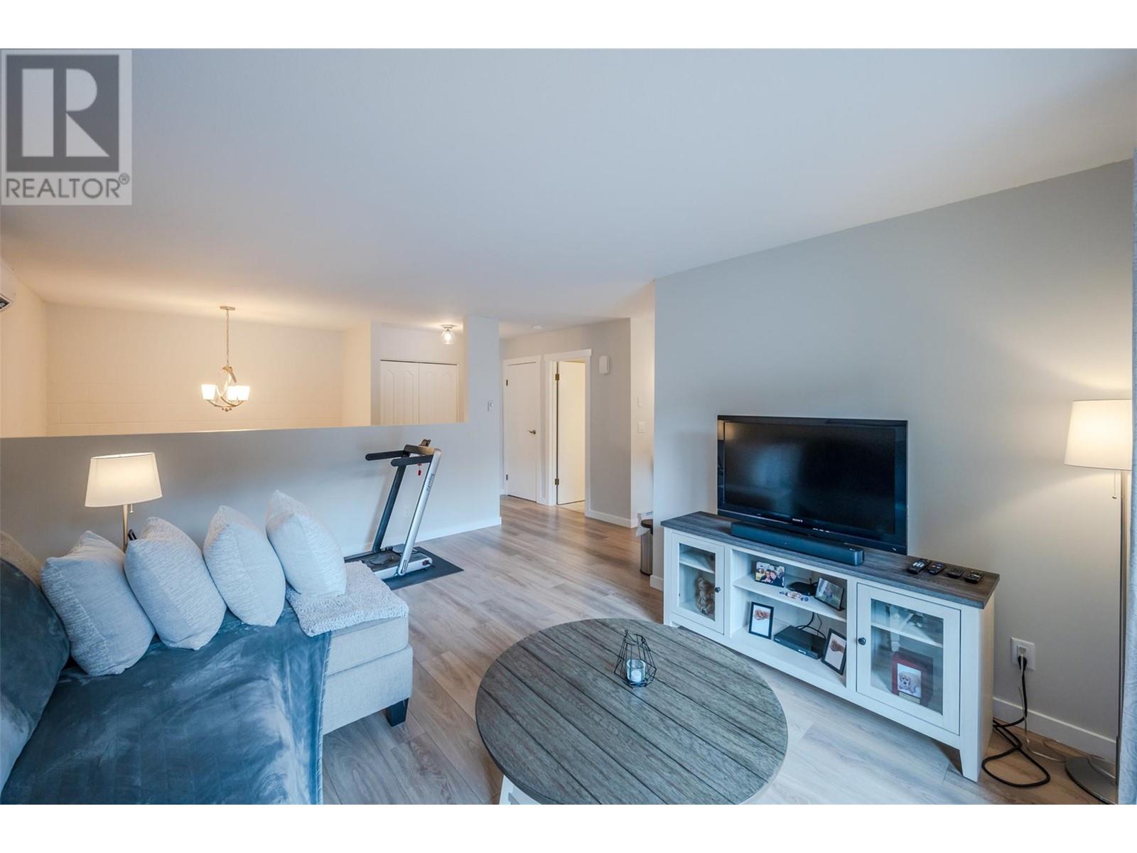 11318 Jubilee Road W Unit# 2, Summerland, British Columbia  V0H 1Z0 - Photo 13 - 10328569