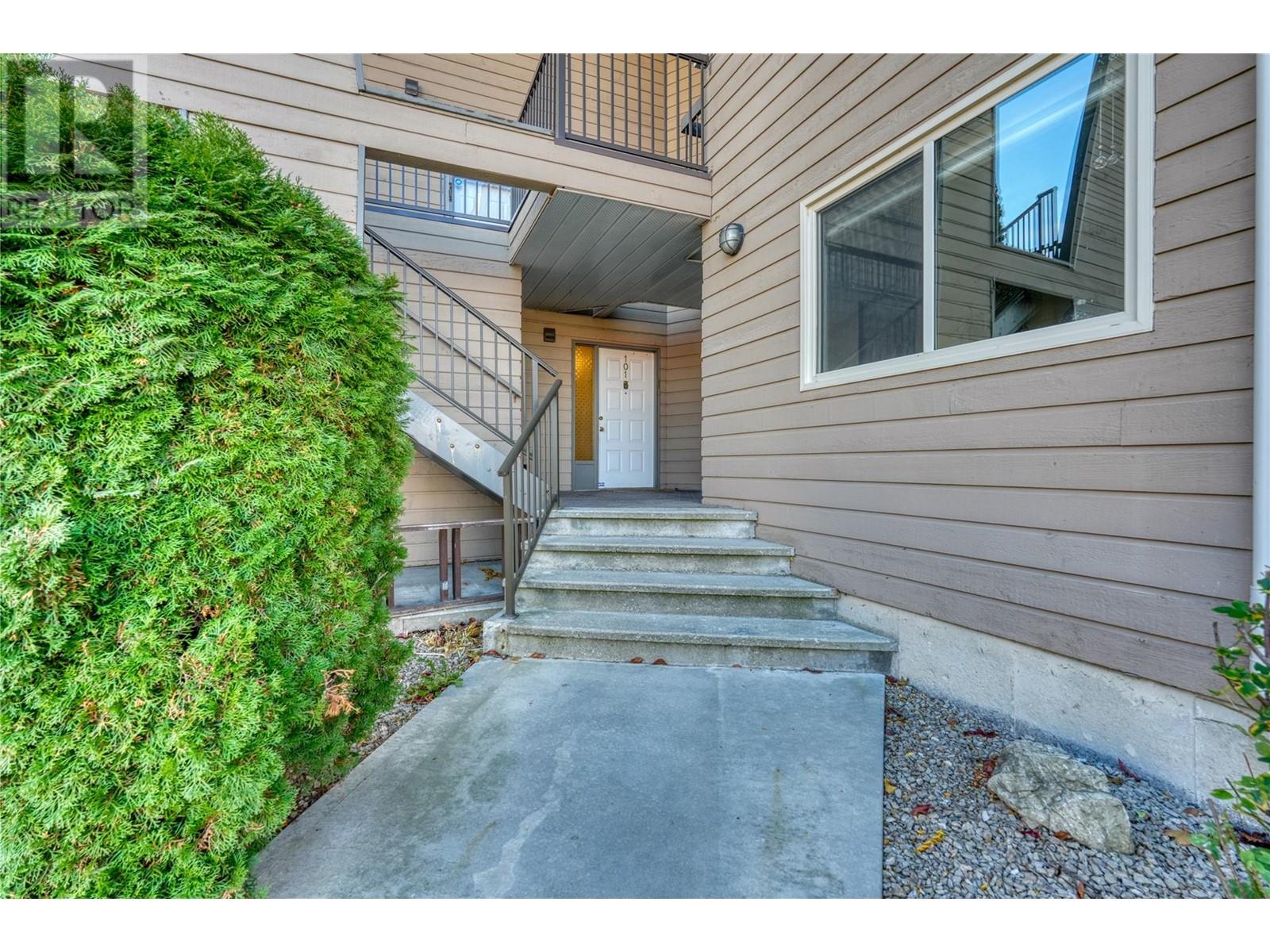 335 Churchill Avenue Unit# 101, Penticton, British Columbia  V2A 1C9 - Photo 3 - 10328645