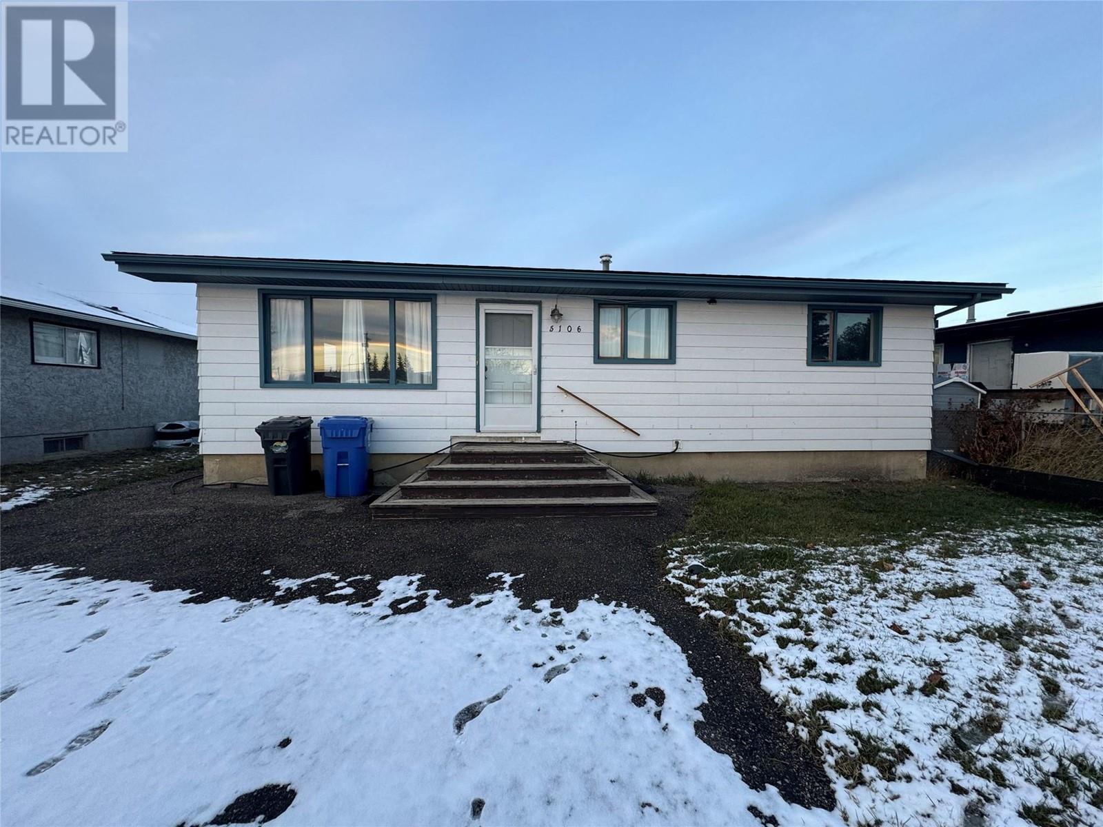 5106 51 Avenue, Pouce Coupe, British Columbia  V0C 2C0 - Photo 1 - 10328830