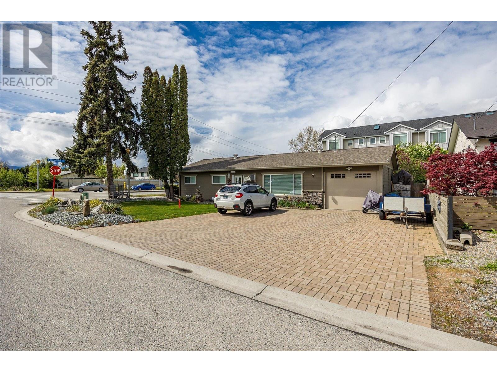 2030 Wilkinson Street, Kelowna, British Columbia  V1Y 3Z8 - Photo 18 - 10328720