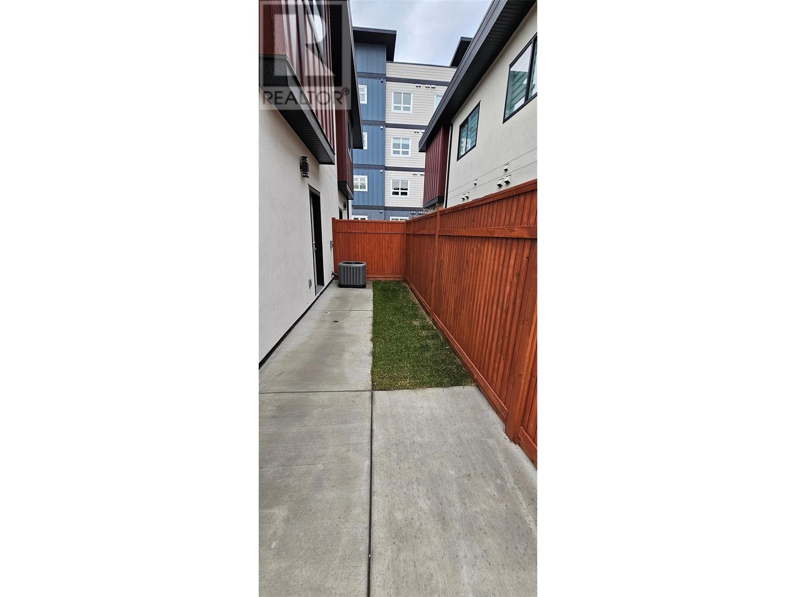 125 Calgary Avenue Unit# 106, Penticton, British Columbia  V2A 2T7 - Photo 18 - 10328250