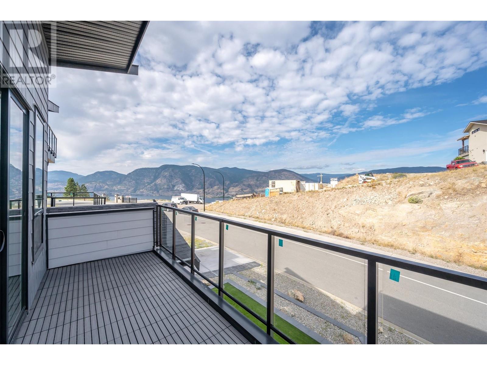 3304 Evergreen Drive, Penticton, British Columbia  V2A 9A9 - Photo 26 - 10328925