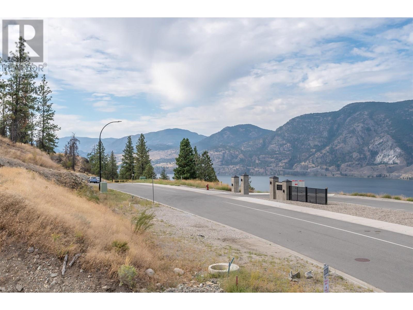 3304 Evergreen Drive, Penticton, British Columbia  V2A 9A9 - Photo 38 - 10328925