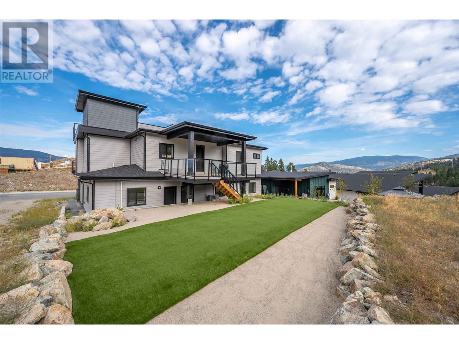 3304 Evergreen Drive, Penticton, British Columbia  V2A 9A9 - Photo 46 - 10328925