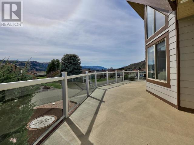 3601 Navatanee Drive, Kamloops, British Columbia  V2H 1S1 - Photo 16 - 10329106