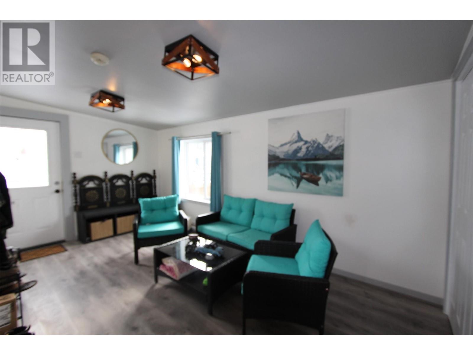 100 Aspen Drive Unit# 32 Lot# 32, Sparwood, British Columbia  V0B 2G0 - Photo 5 - 10329065