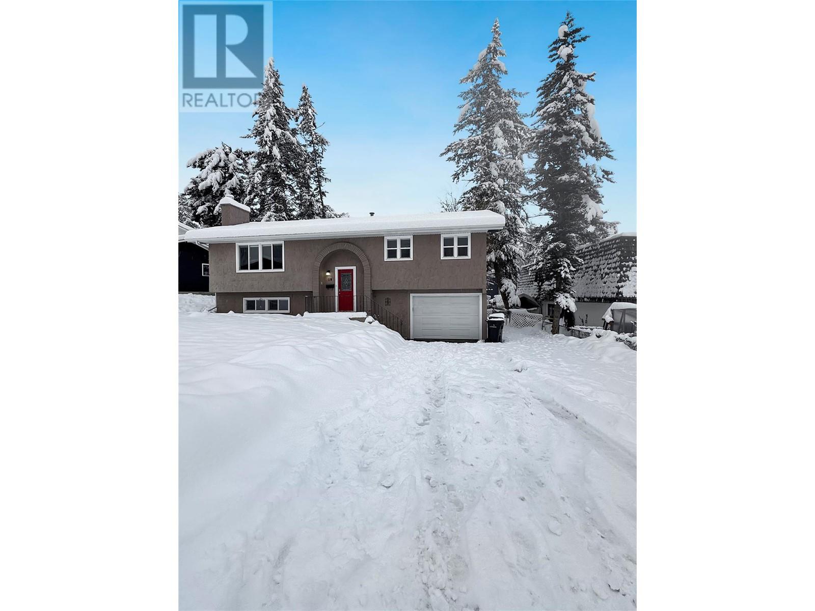 19 21st Avenue S, Cranbrook, British Columbia  V1C 3H2 - Photo 32 - 10328953