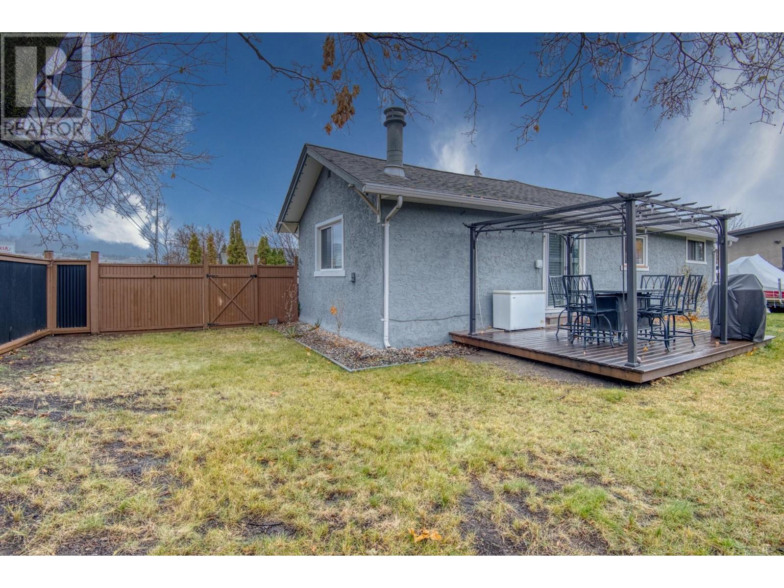 511 Duncan Avenue W, Penticton, British Columbia  V2A 2V8 - Photo 22 - 10329262