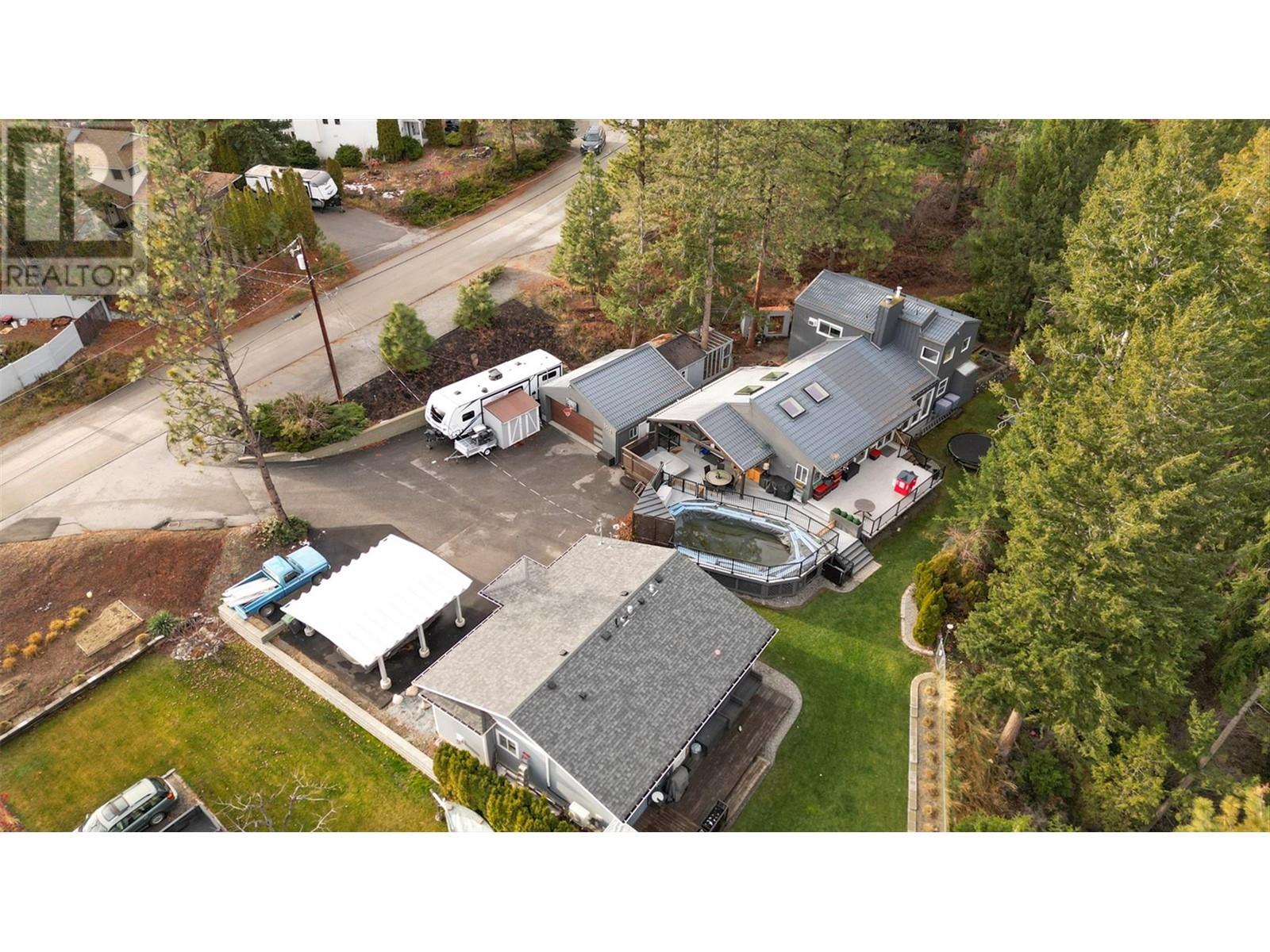 3315 Mcmurchie Road, West Kelowna, British Columbia  V4T 1B1 - Photo 1 - 10329280