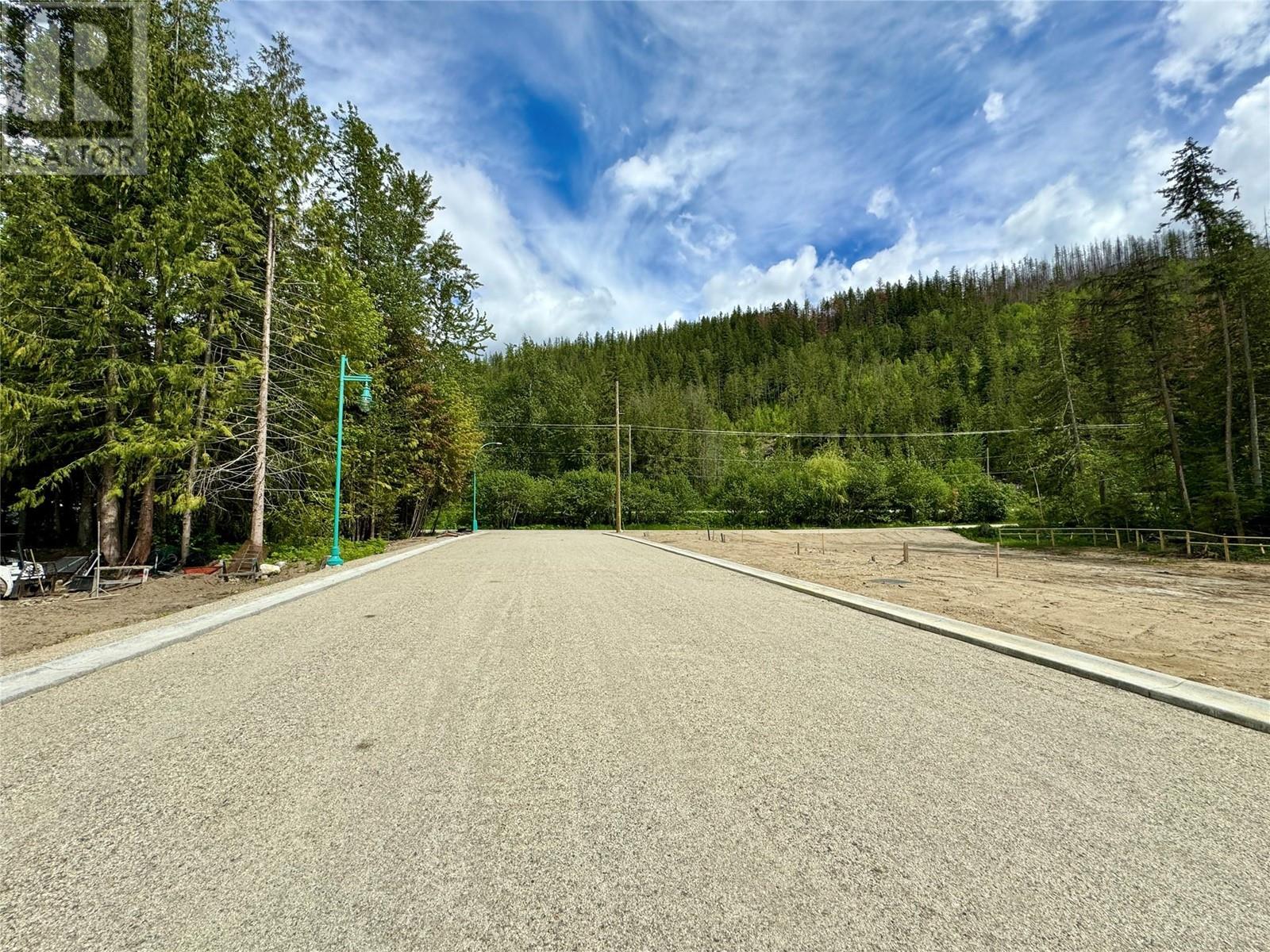 1 Sicamous Creek Frontage Road Lot# 3, Sicamous, British Columbia  V0E 2V1 - Photo 4 - 10329277