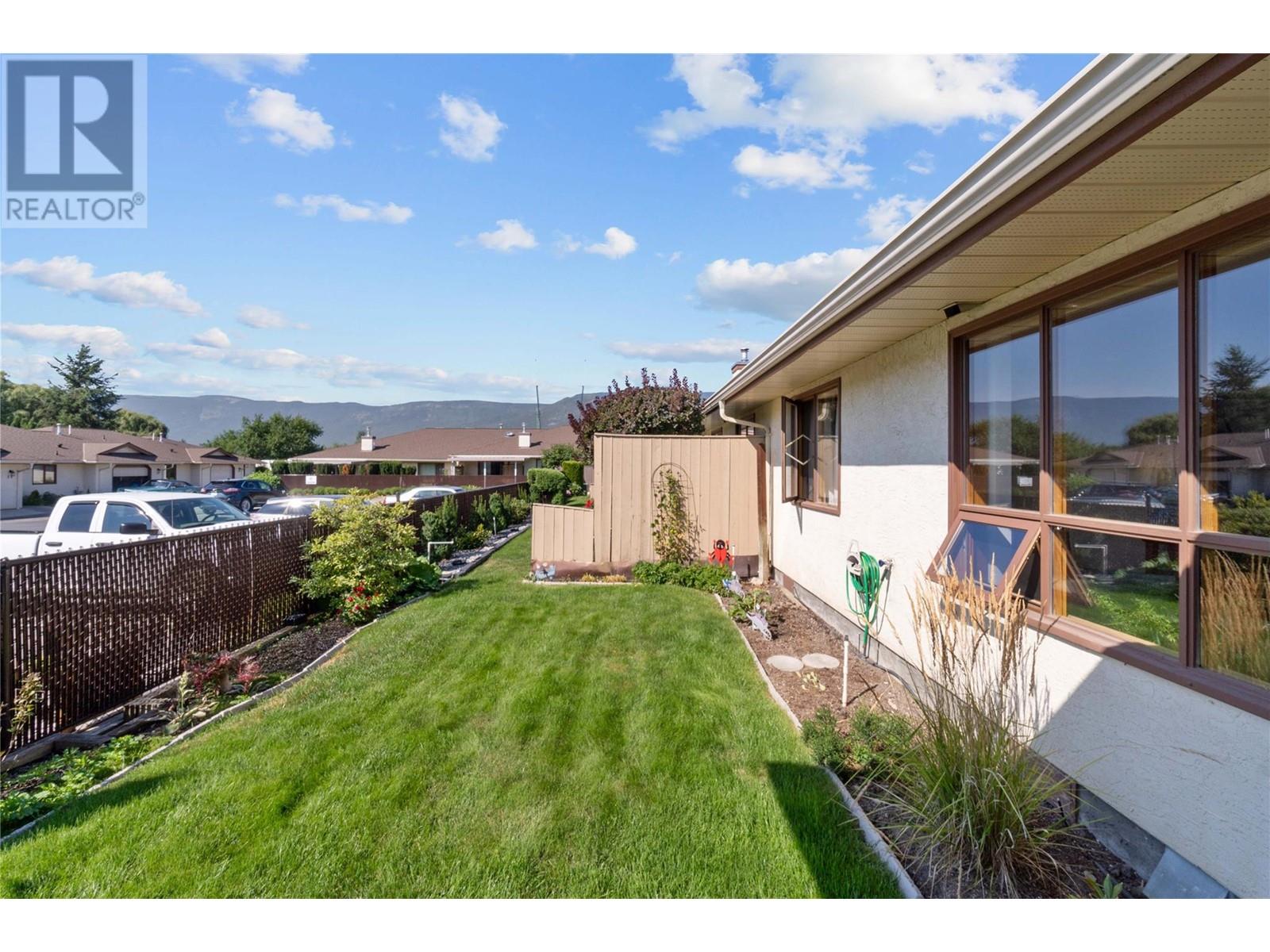 151 8 Avenue Sw Unit# 23, Salmon Arm, British Columbia  V1E 1B9 - Photo 6 - 10329361