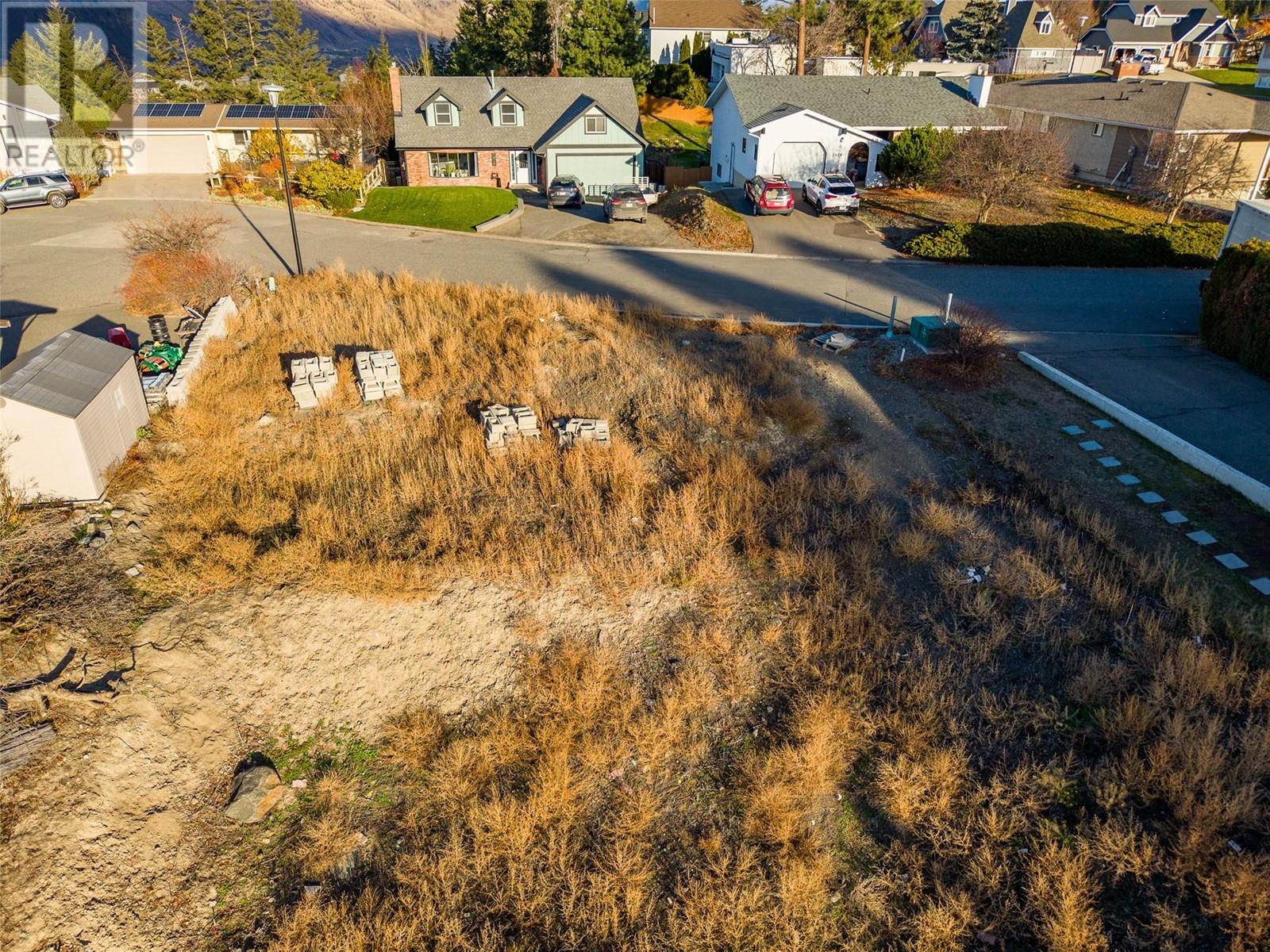 1916 Glencoe Place, Kamloops, British Columbia  V2E 1K5 - Photo 8 - 10328566