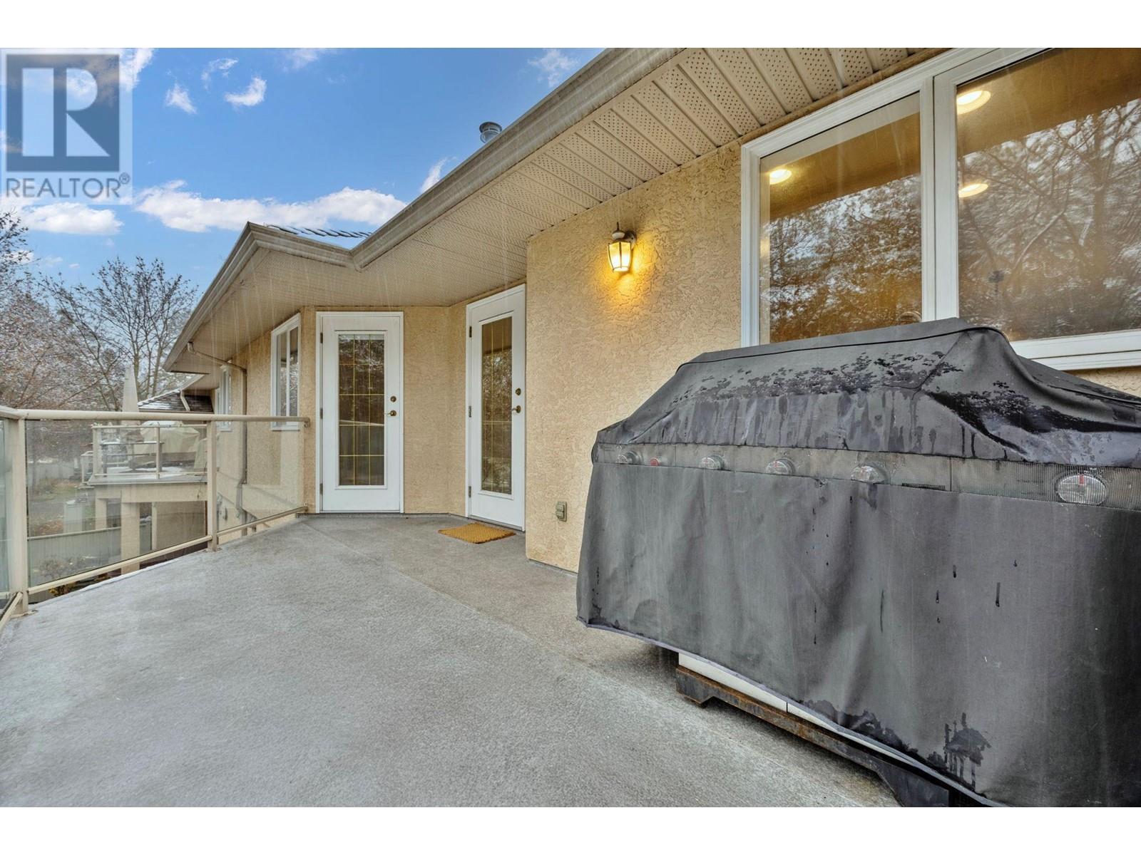 2425 Mount Baldy Drive Unit# 32, Kelowna, British Columbia  V1V 1Z3 - Photo 37 - 10329383