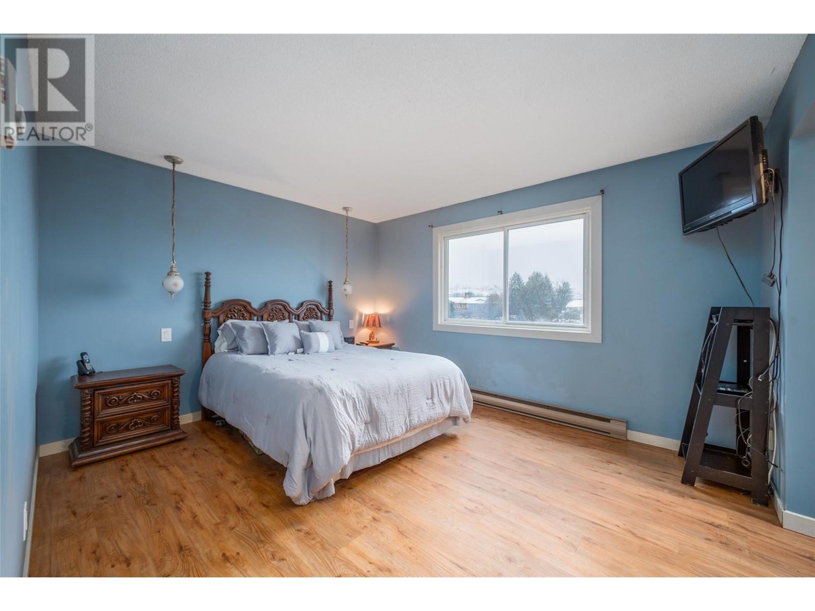 2308 Thacker Drive, West Kelowna, British Columbia  V1Z 1V7 - Photo 24 - 10329417