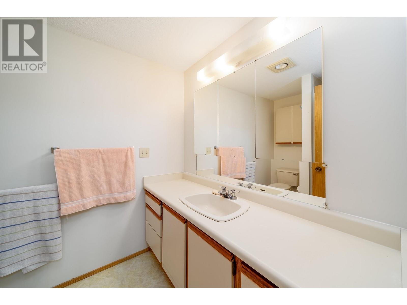 1055 Glenwood Avenue Unit# 101, Kelowna, British Columbia  V1Y 5M8 - Photo 20 - 10329559