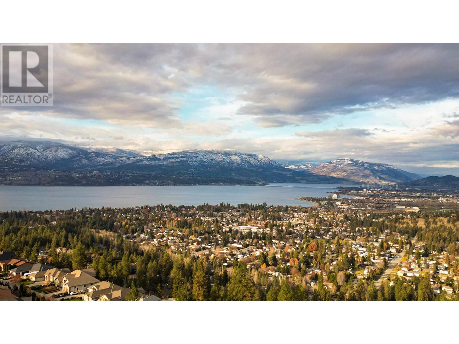 4897 Warbler Court, Kelowna, British Columbia  V1W 5A1 - Photo 75 - 10329248