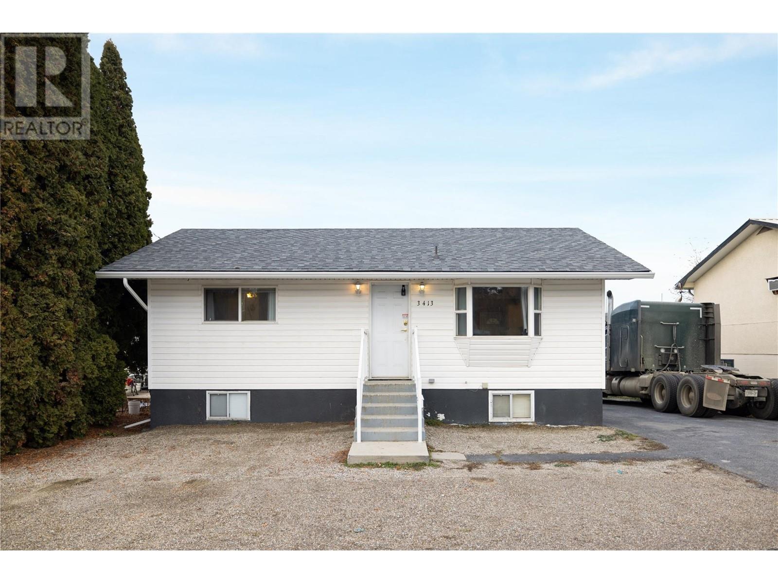 3413 24 Avenue, Vernon, British Columbia  V1T 1L7 - Photo 2 - 10329677