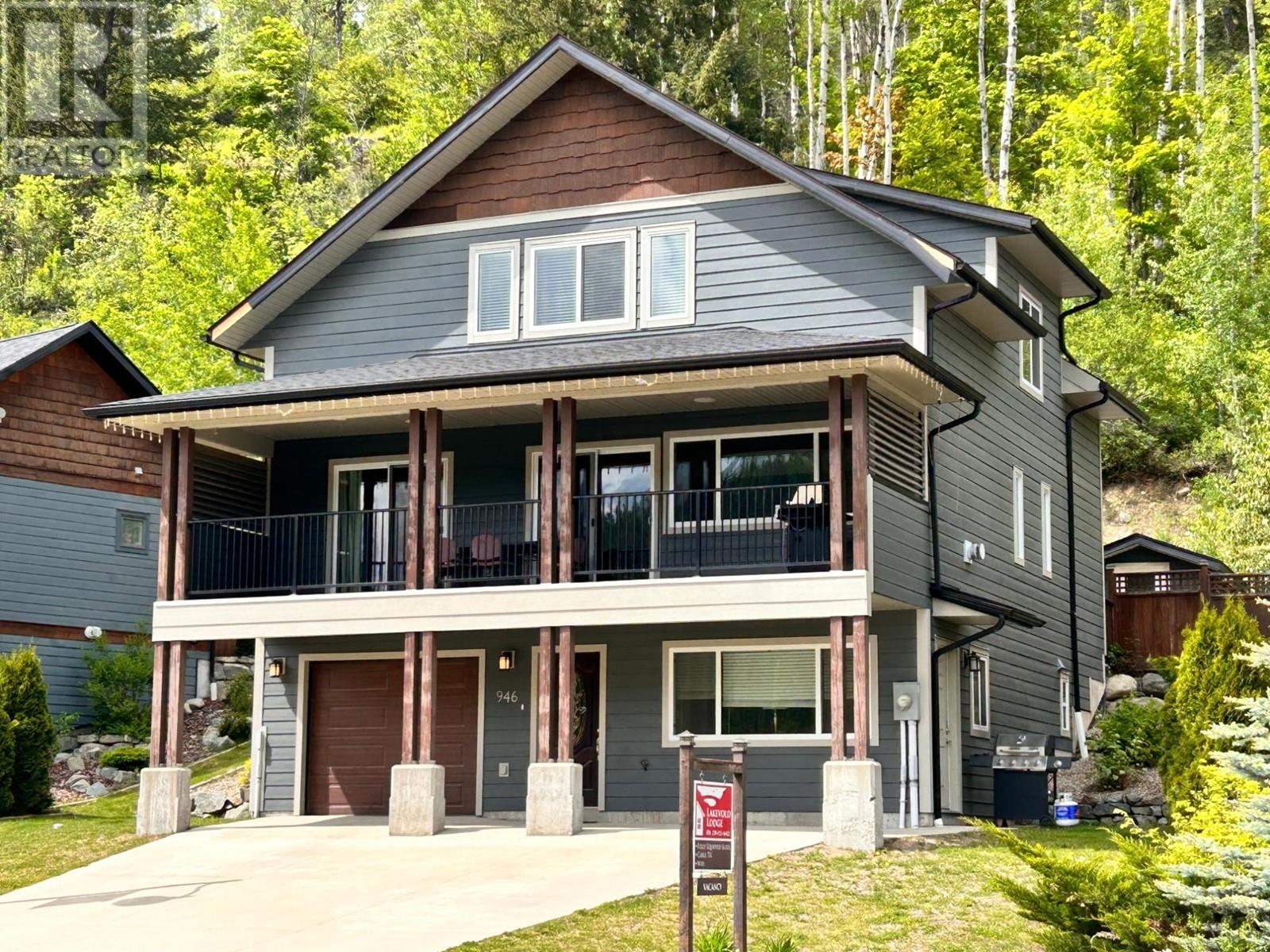 946 Redstone Drive, Rossland, British Columbia  V0G 1Y0 - Photo 1 - 10329437