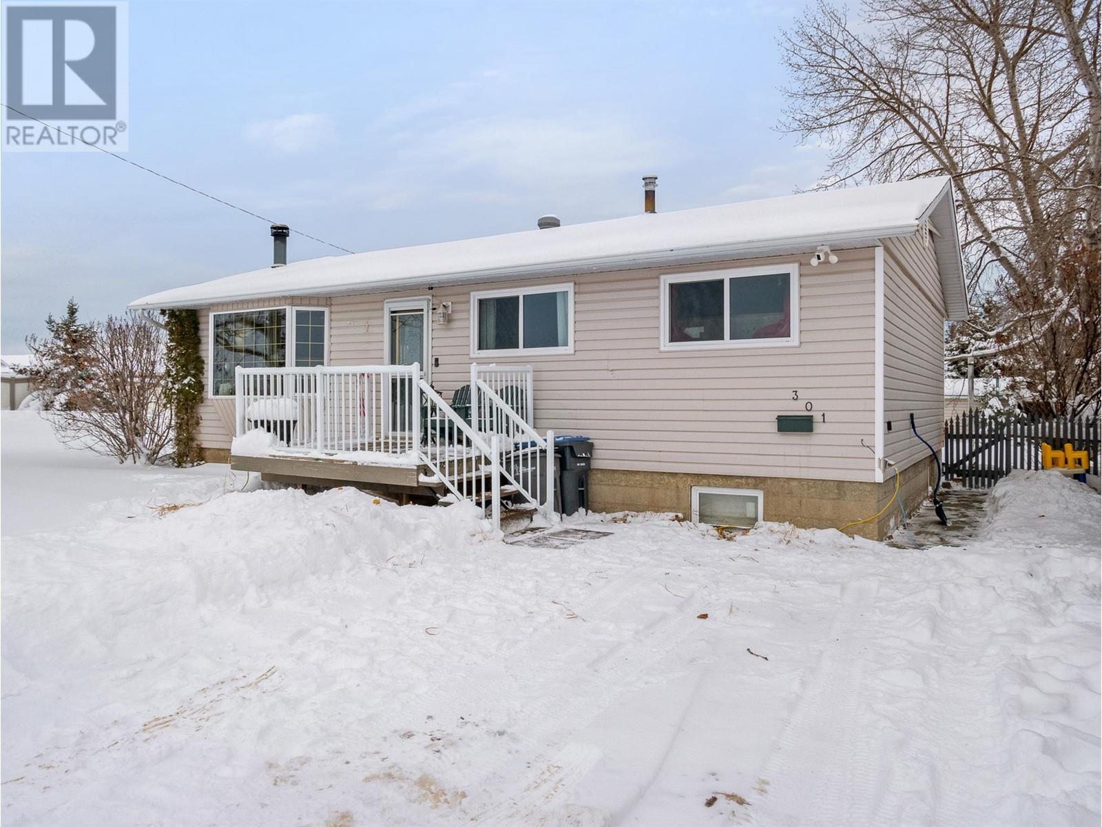 301 95 Avenue, Dawson Creek, British Columbia  V1G 1H4 - Photo 26 - 10329696