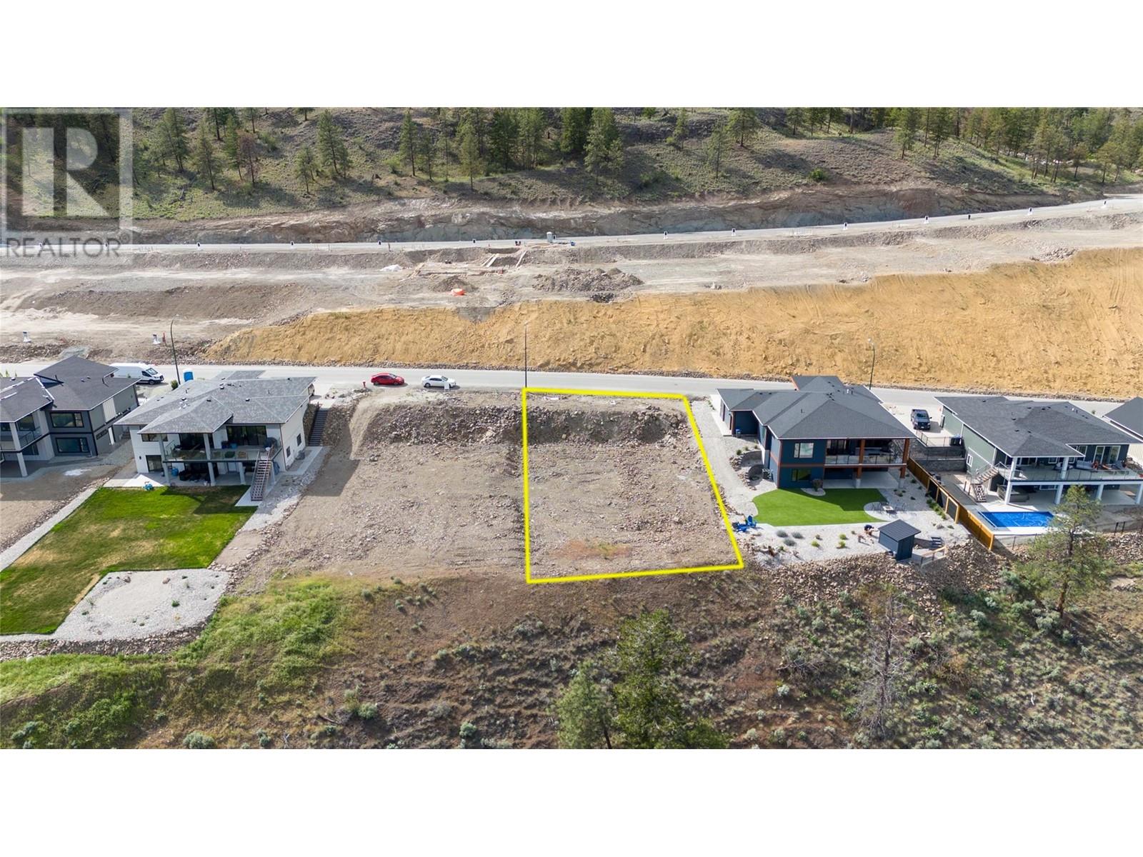 17555 Sanborn Street, Summerland, British Columbia  V0H 1Z6 - Photo 1 - 10330381