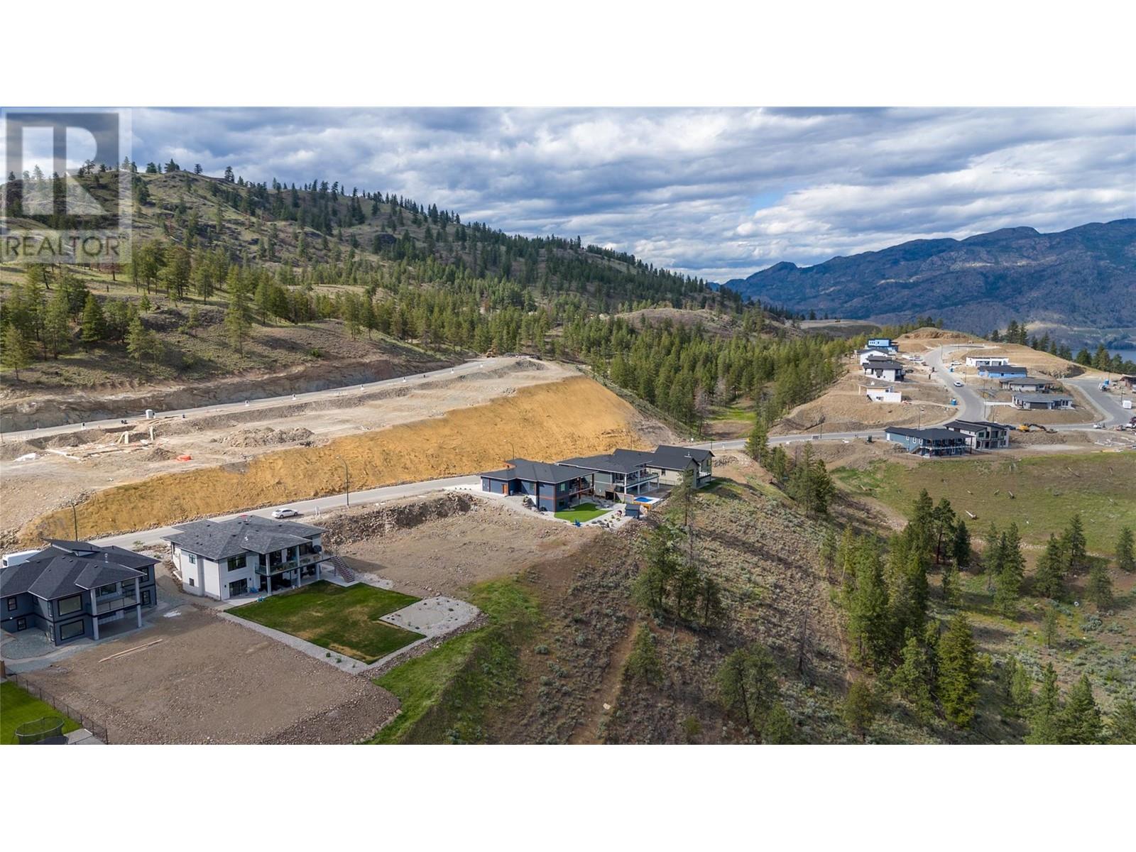 17555 Sanborn Street, Summerland, British Columbia  V0H 1Z6 - Photo 7 - 10330381