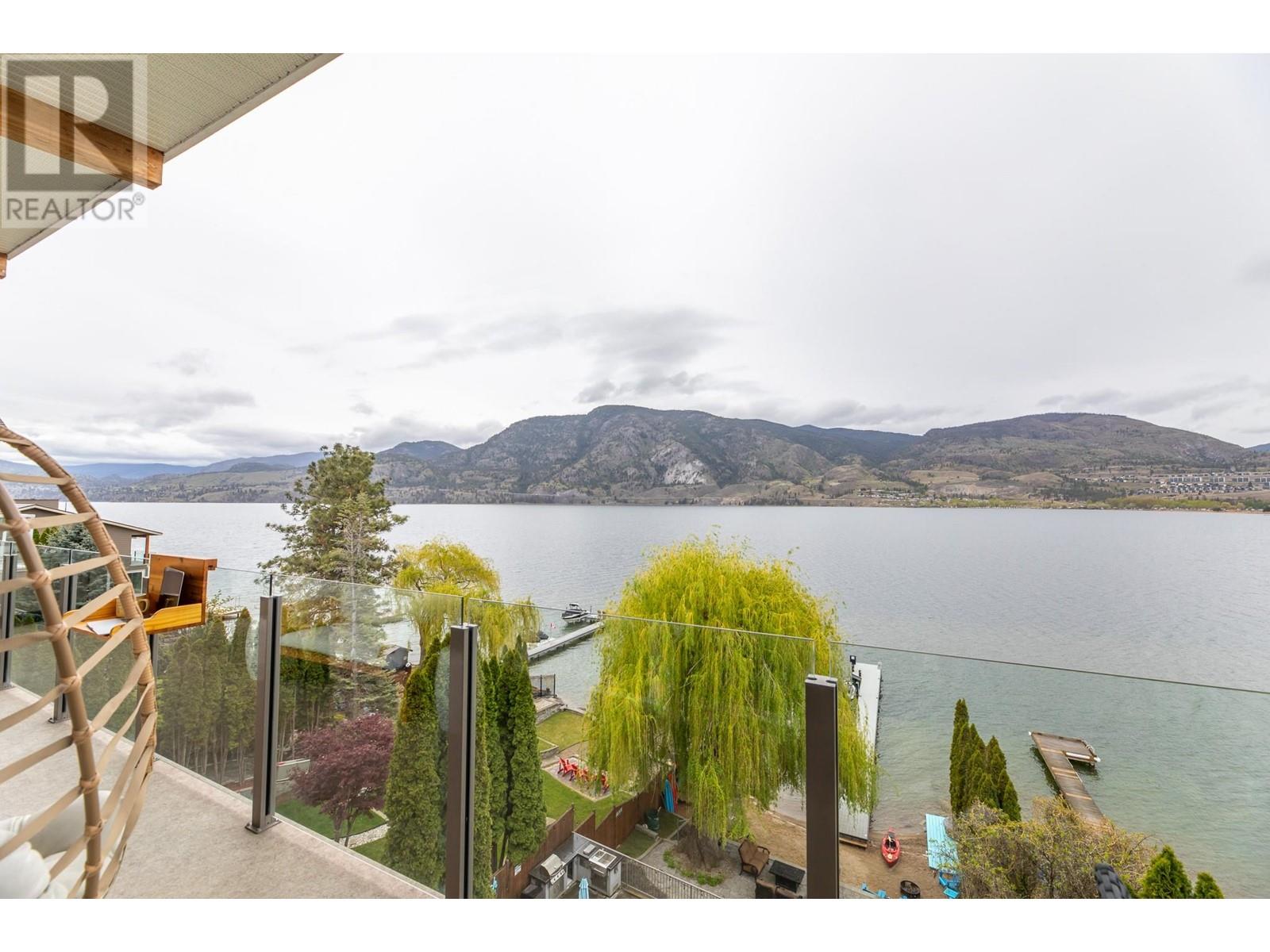 4009 Lakeside Road, Penticton, British Columbia  V2A 8W3 - Photo 18 - 10330402