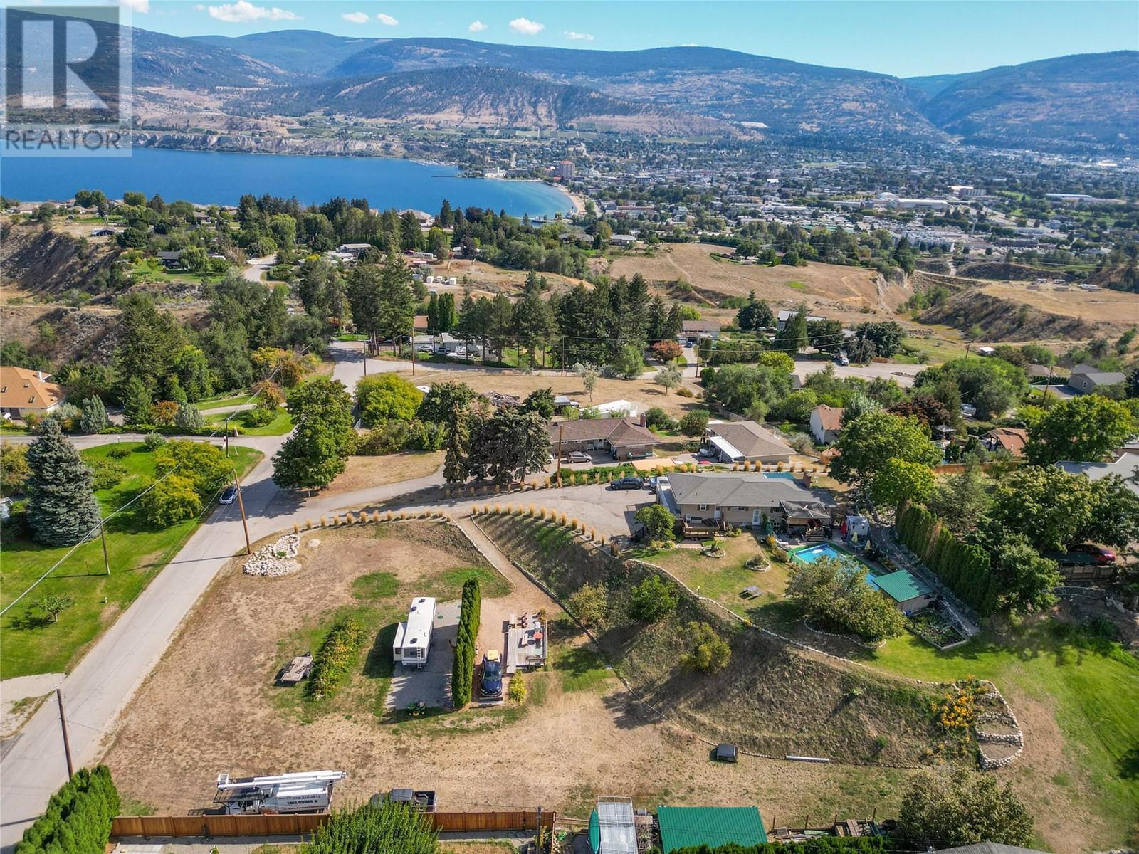 903 Newton Drive, Penticton, British Columbia  V2A 8Z4 - Photo 24 - 10330438