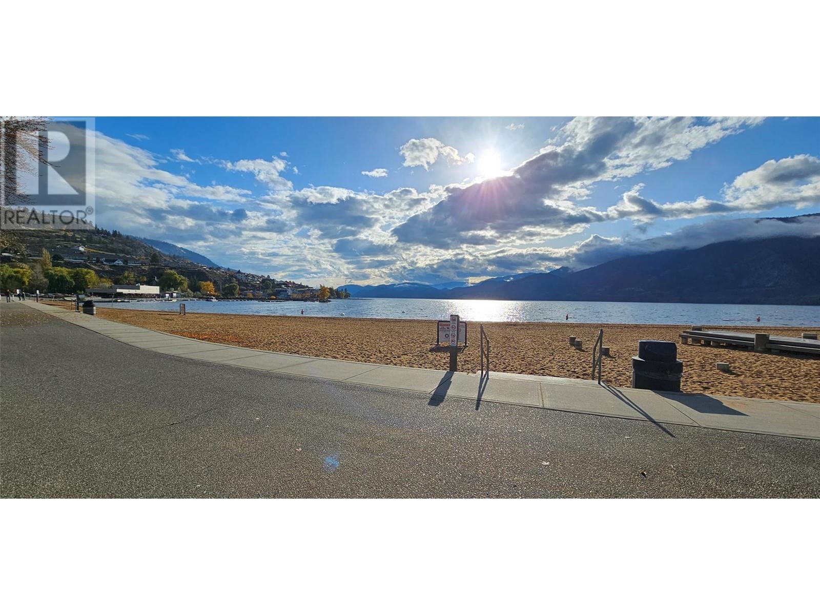 217 Elm Avenue Unit# 301, Penticton, British Columbia  V2A 3W1 - Photo 24 - 10330394