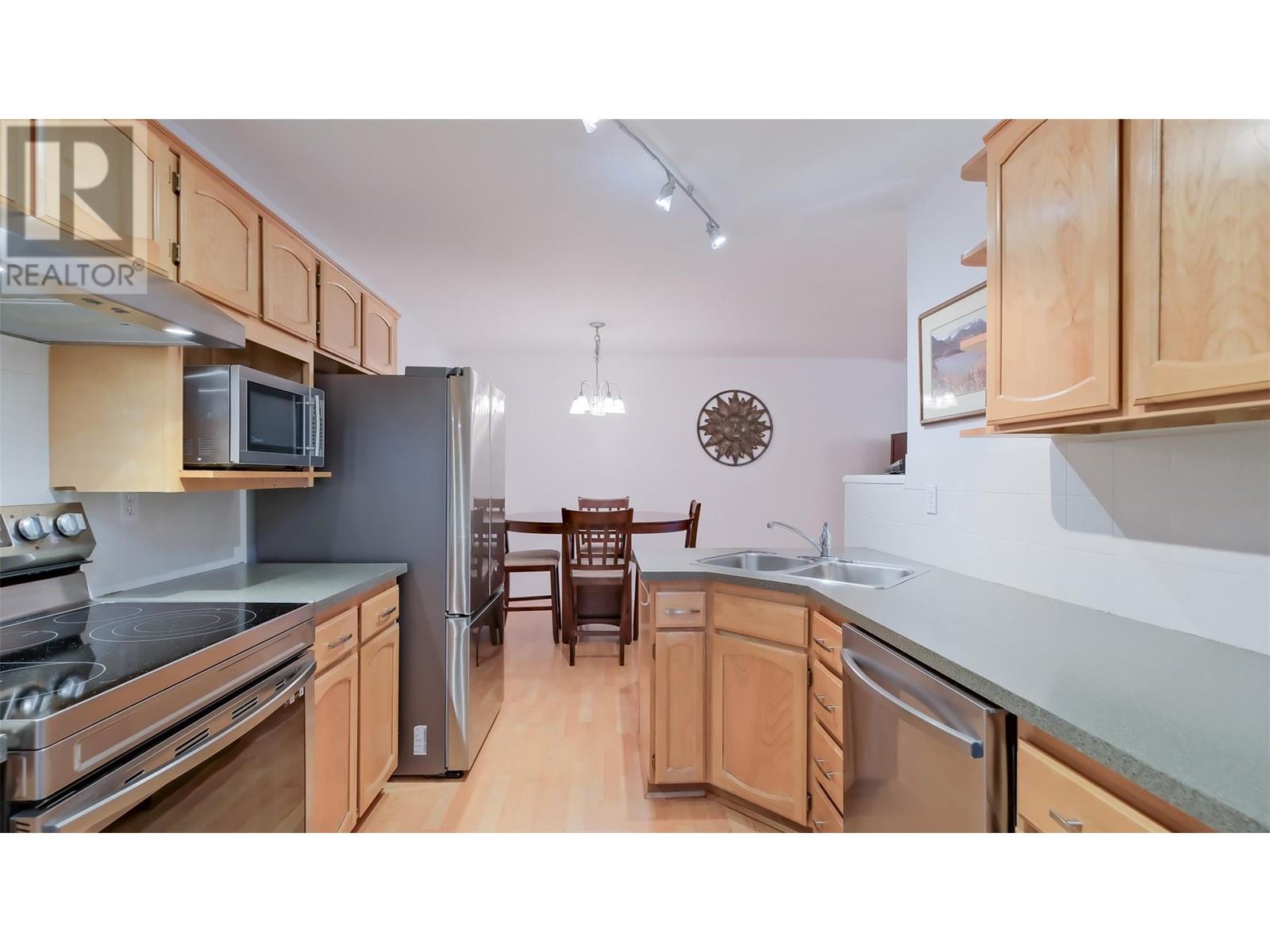 298 Yorkton Avenue Unit# 107, Penticton, British Columbia  V2A 3V5 - Photo 3 - 10330615