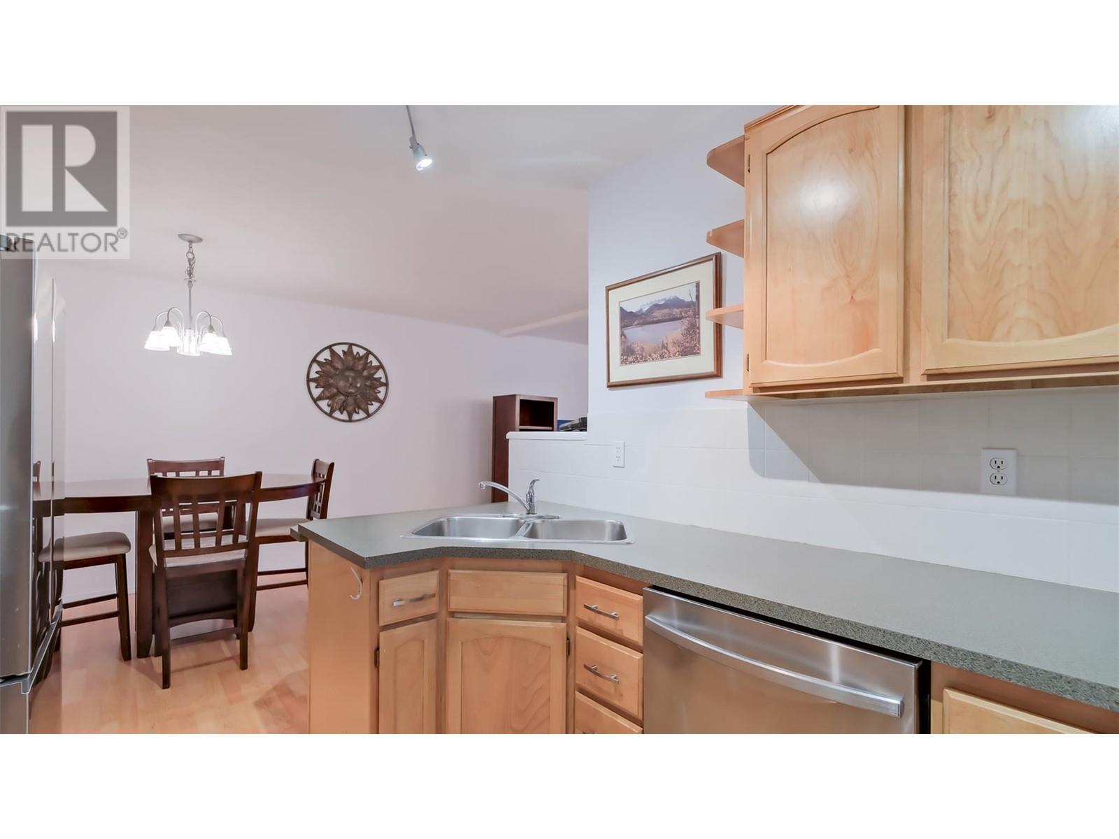 298 Yorkton Avenue Unit# 107, Penticton, British Columbia  V2A 3V5 - Photo 4 - 10330615