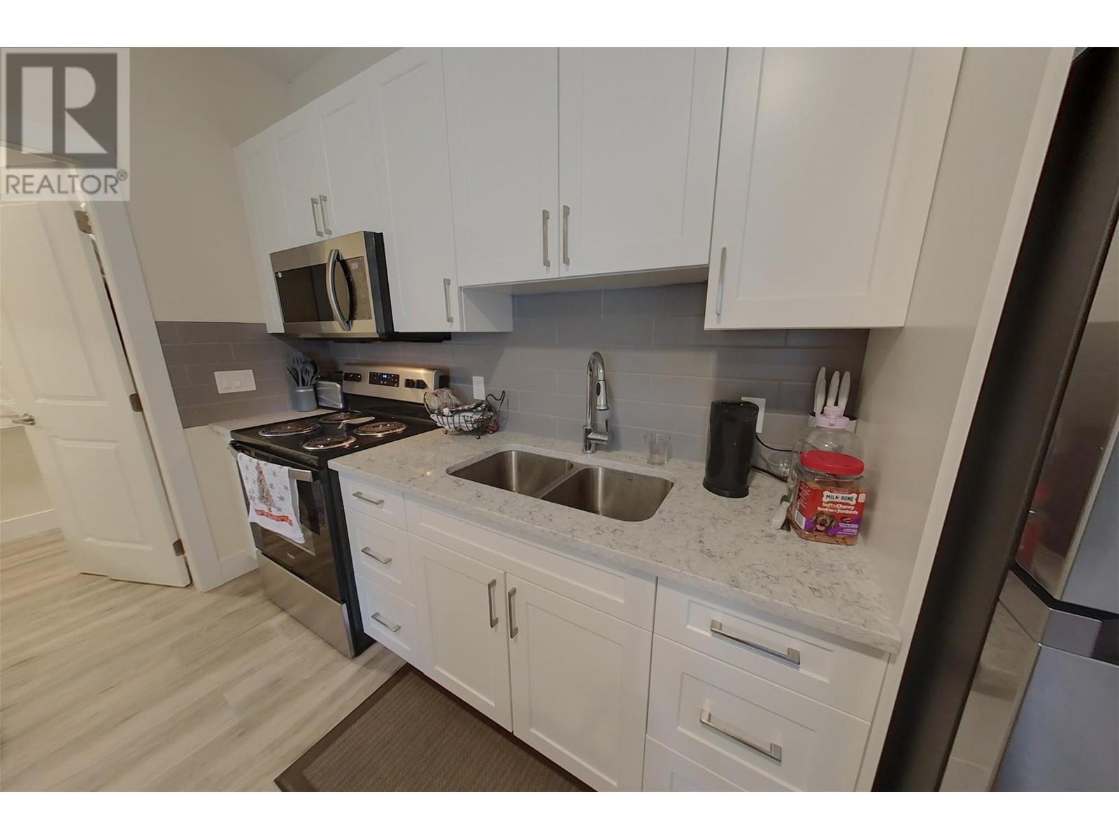 7310 Main Street Unit# 209, Osoyoos, British Columbia  V0H 1V3 - Photo 6 - 10330679