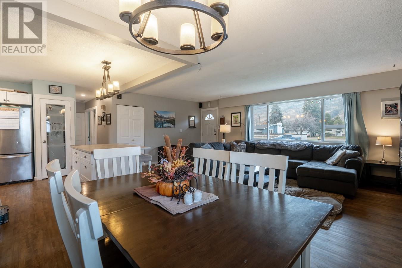 651 Bank Place, Kamloops, British Columbia  V2B 7M1 - Photo 7 - 10330686