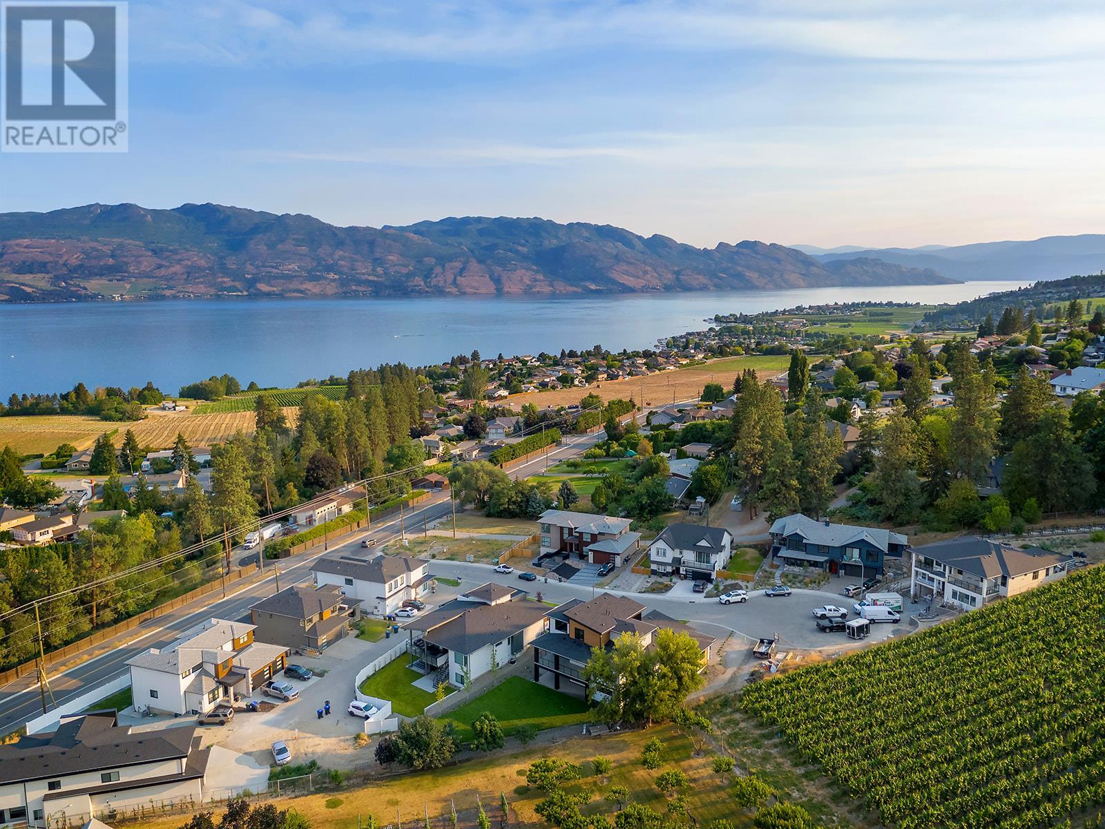 1054 Oak Barrel Place, West Kelowna, British Columbia  V1Z 0A6 - Photo 5 - 10330677