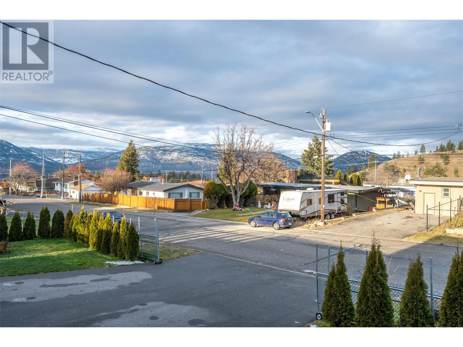 1618 Duncan Ave E Avenue, Penticton, British Columbia  V2A 2X9 - Photo 40 - 10330665