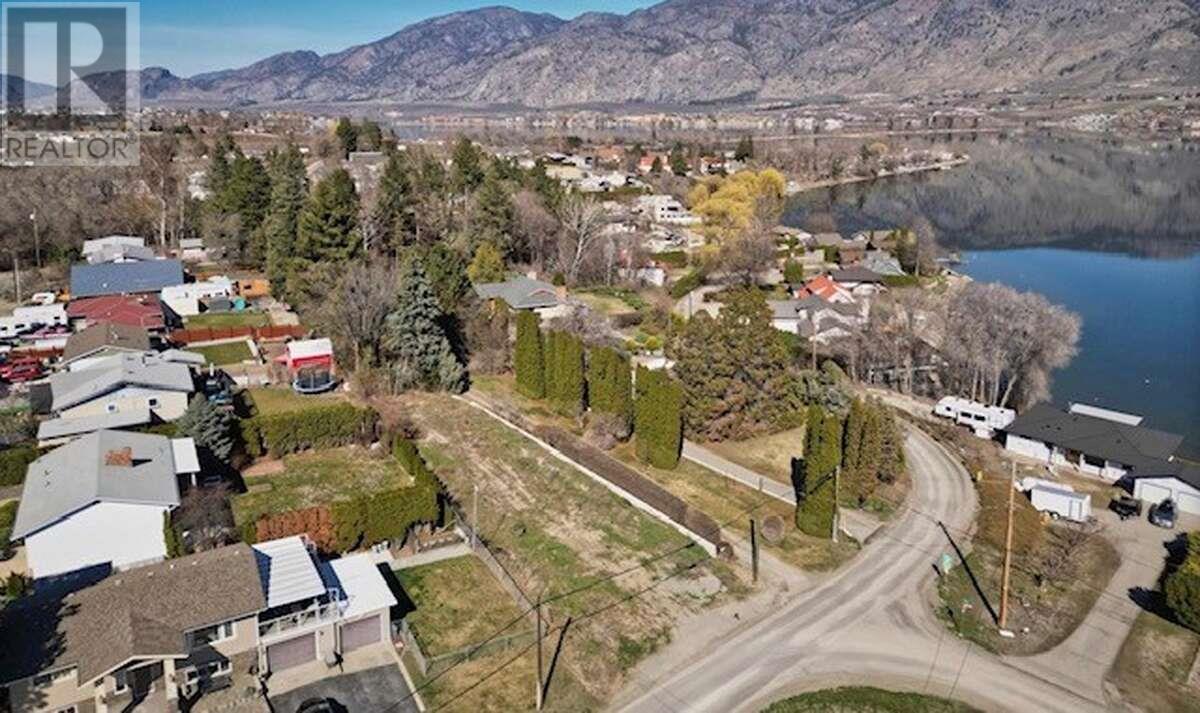 8512 12th Avenue, Osoyoos, British Columbia  V0H 1V1 - Photo 12 - 10330836