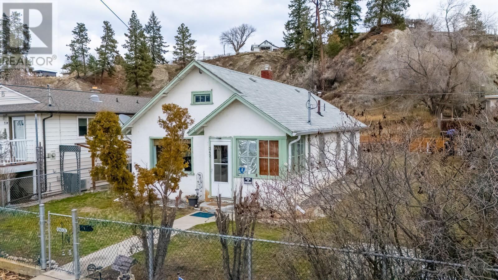 342 Norton Street, Penticton, British Columbia  V2A 4H7 - Photo 3 - 10331665