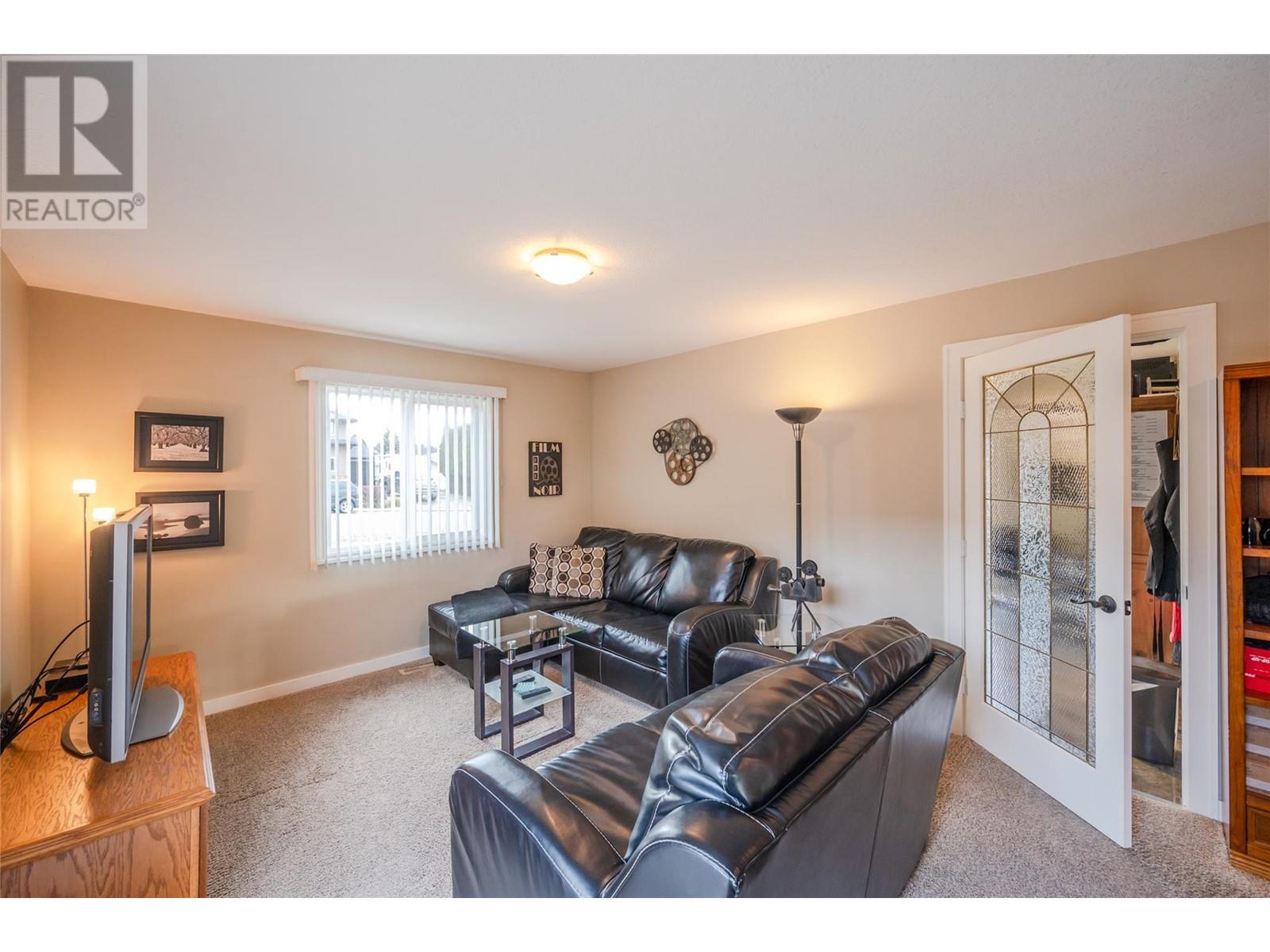 171 Westview Drive, Penticton, British Columbia  V2A 7V9 - Photo 10 - 10331691