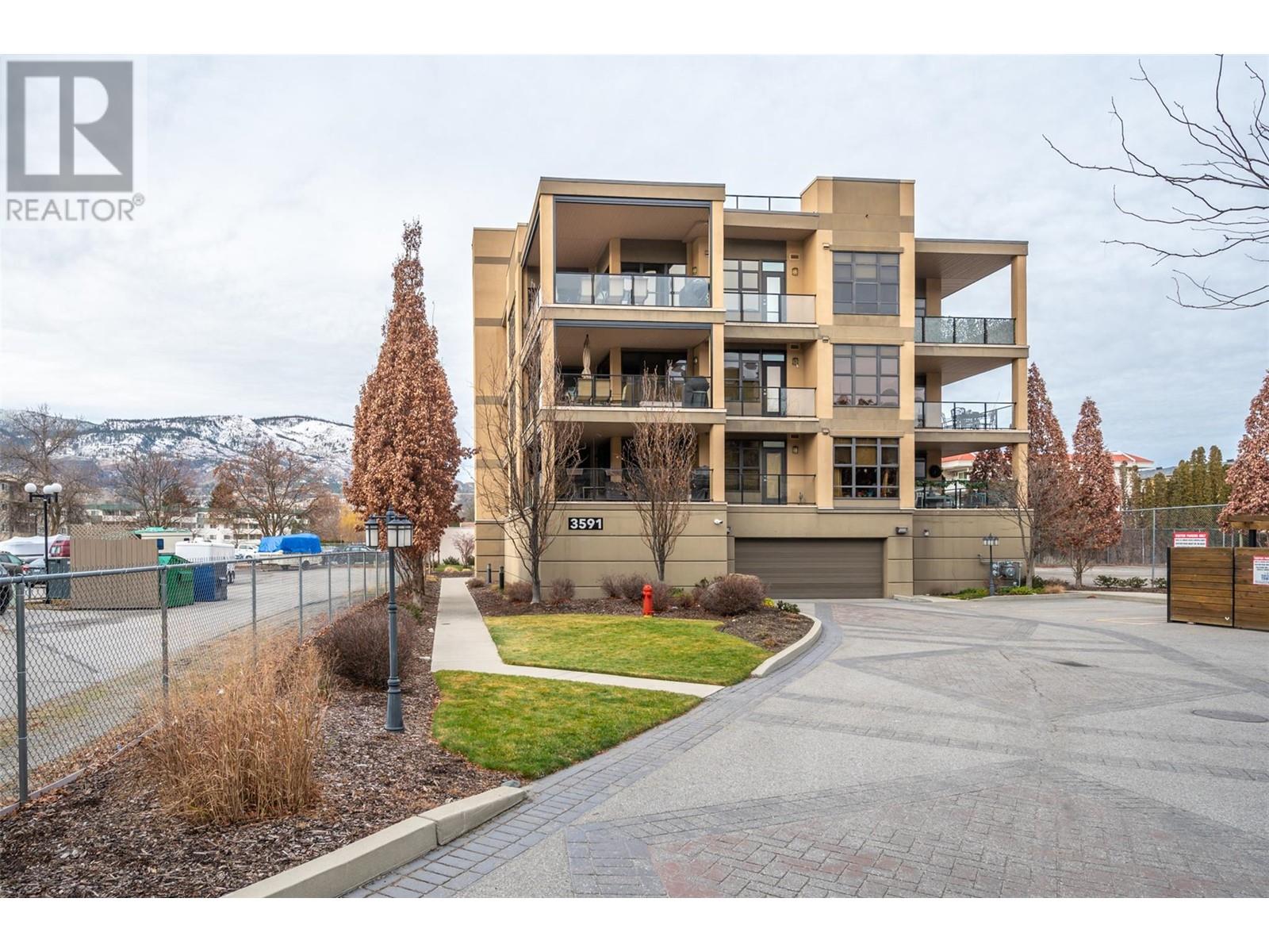 3591 Skaha Lake Road Unit# 204, Penticton, British Columbia  V2A 7K2 - Photo 1 - 10332469