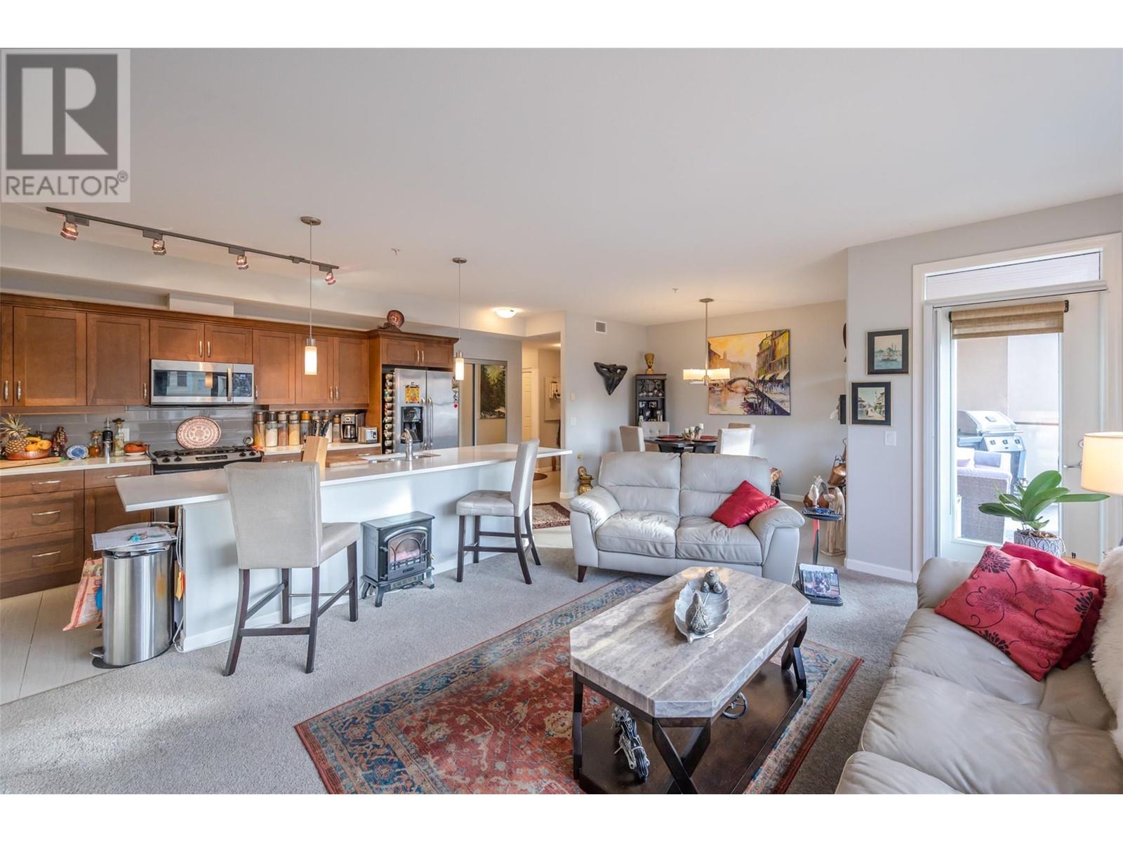 3591 Skaha Lake Road Unit# 204, Penticton, British Columbia  V2A 7K2 - Photo 6 - 10332469