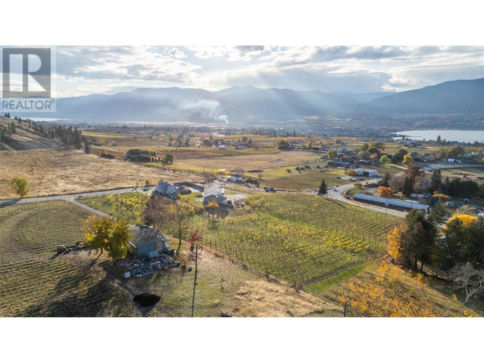 510 Naramata Road, Penticton, British Columbia  V2A 8T3 - Photo 38 - 10332468