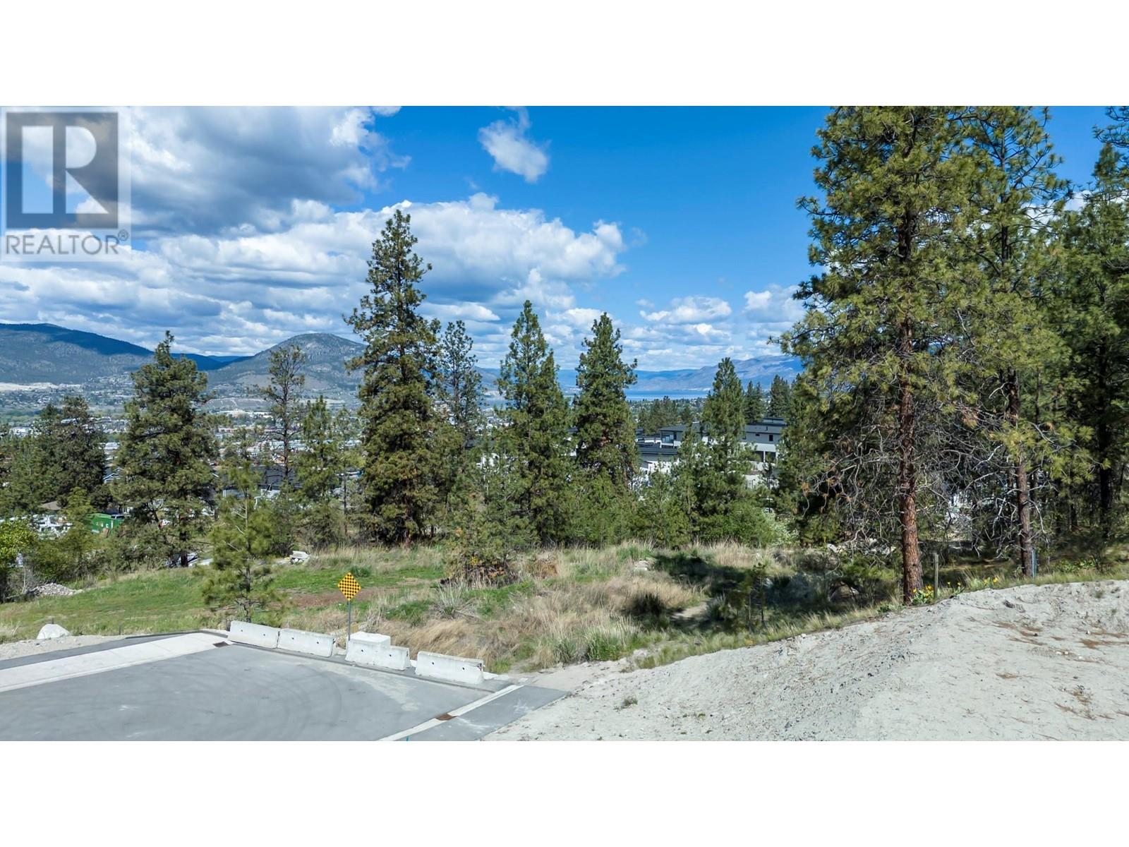 2821 Evergreen Drive, Penticton, British Columbia  V2A 7T1 - Photo 8 - 10332715