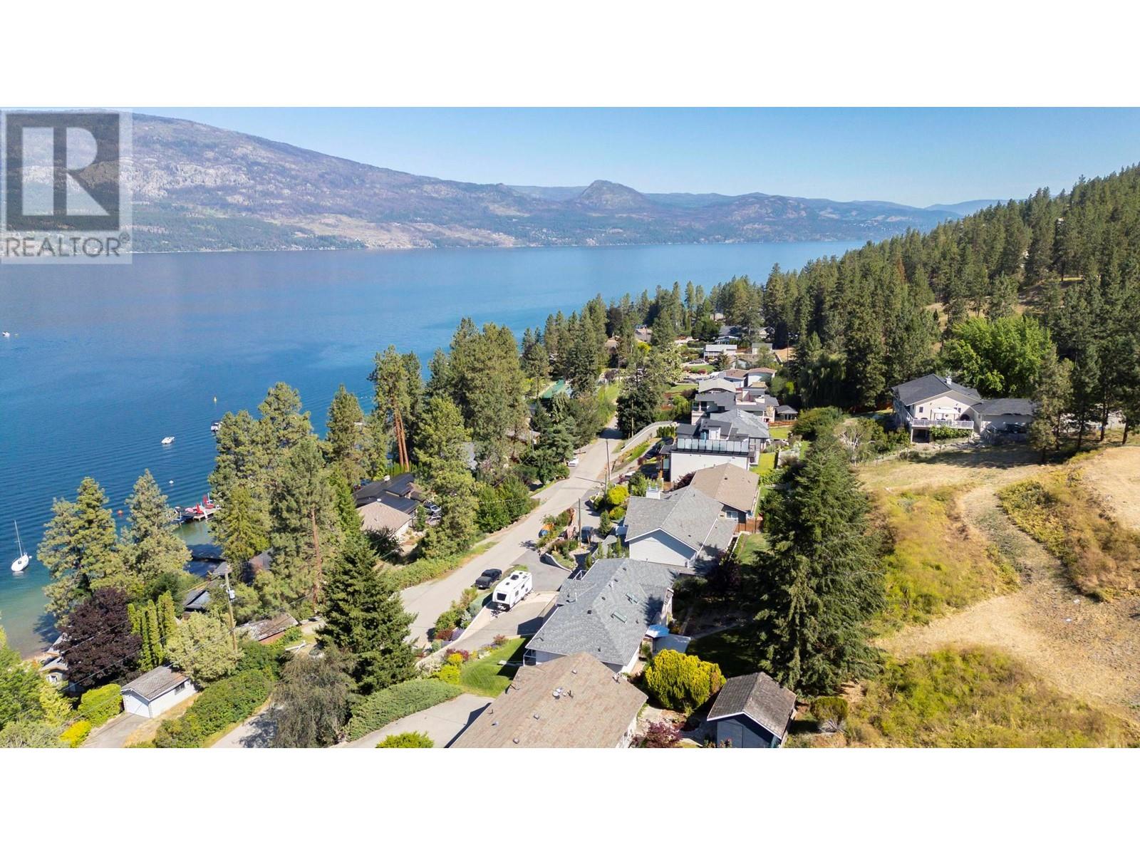 17131 Coral Beach Road, Lake Country, British Columbia  V4V 1B9 - Photo 7 - 10332727