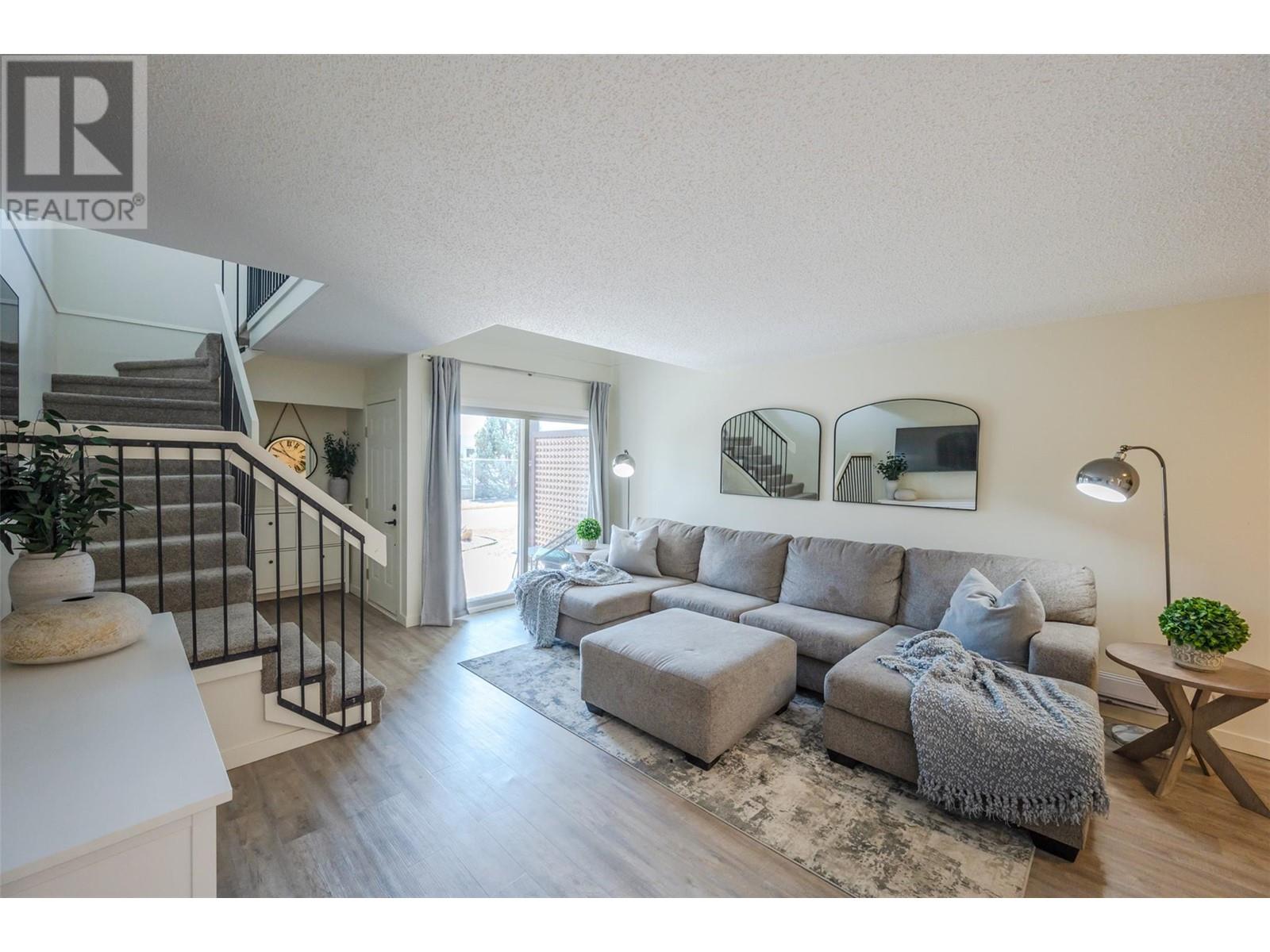 3140 Wilson Street Unit# 917, Penticton, British Columbia  V2A 7K4 - Photo 2 - 10332737