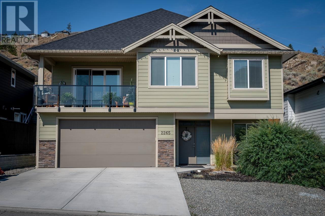 2265 Grasslands Boulevard, Kamloops, British Columbia  V2B 0E3 - Photo 1 - 10332745