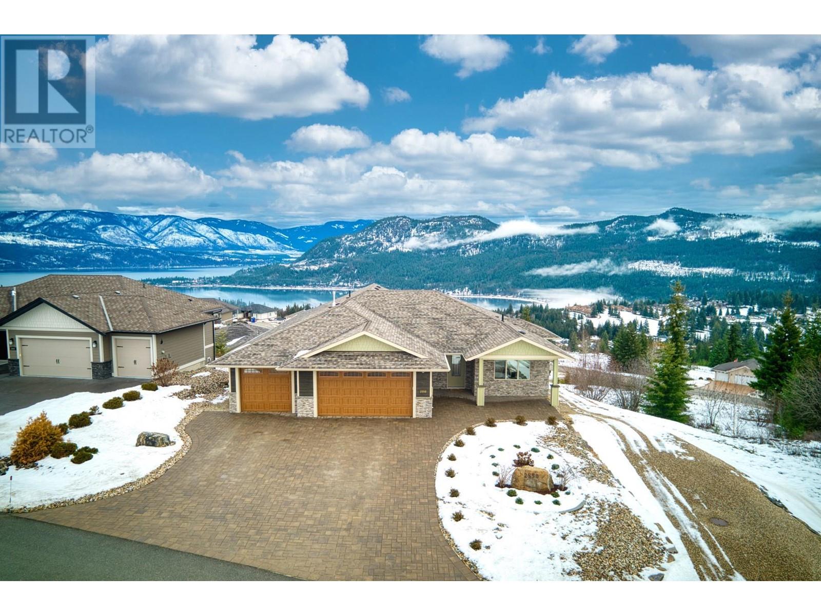 2550 Copperview Drive, Blind Bay, British Columbia  V0E 1H0 - Photo 1 - 10332012