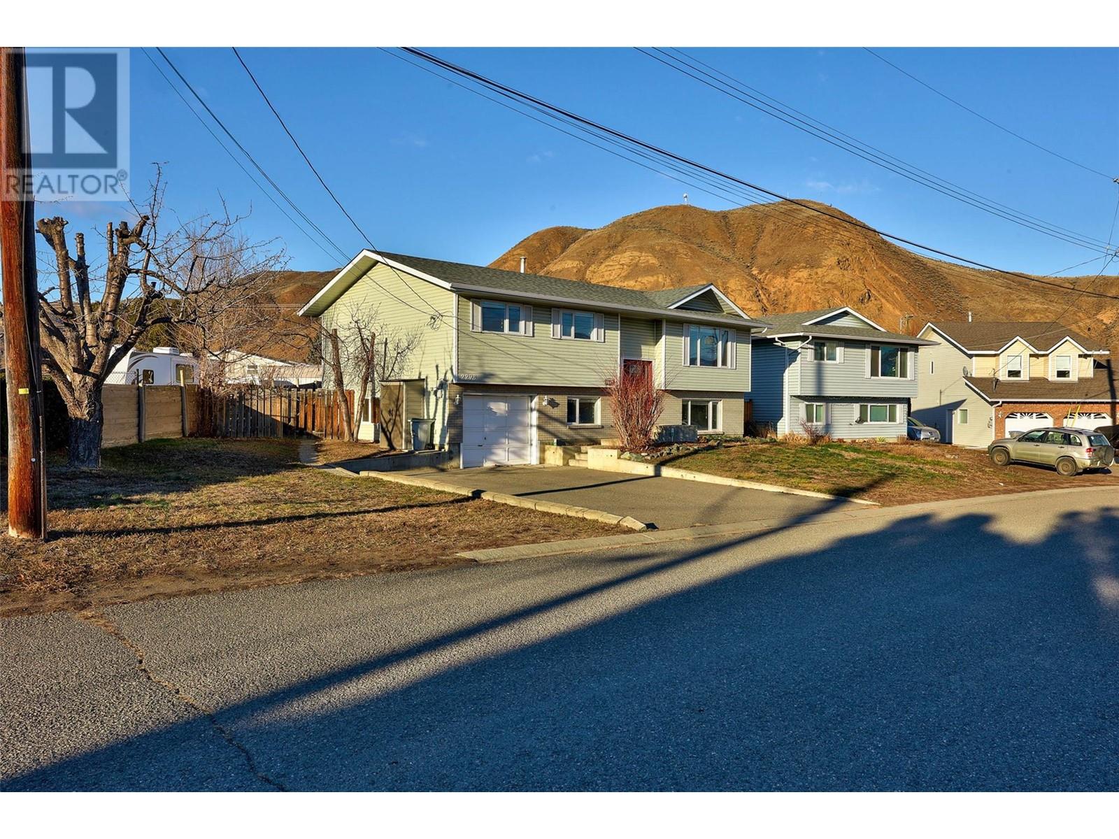 2298 Bossert Avenue, Kamloops, British Columbia  V2B 8H5 - Photo 22 - 10332791